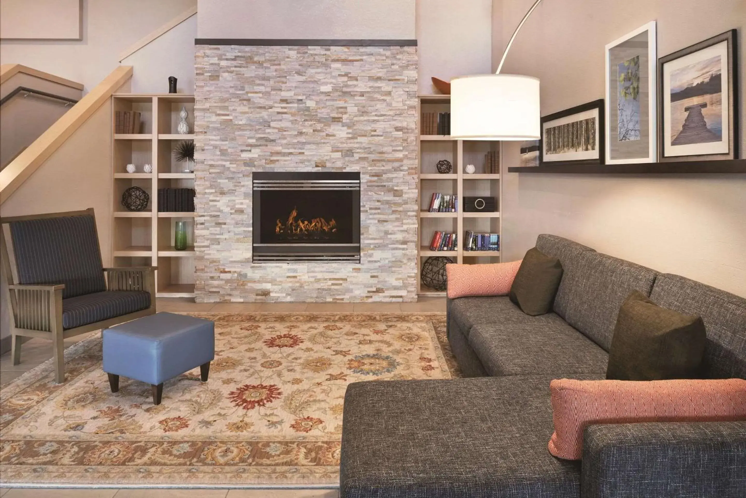 Lobby or reception in Country Inn & Suites by Radisson, Germantown, WI Lobby or reception in Country Inn & Suites by Radisson, Germantown, WI