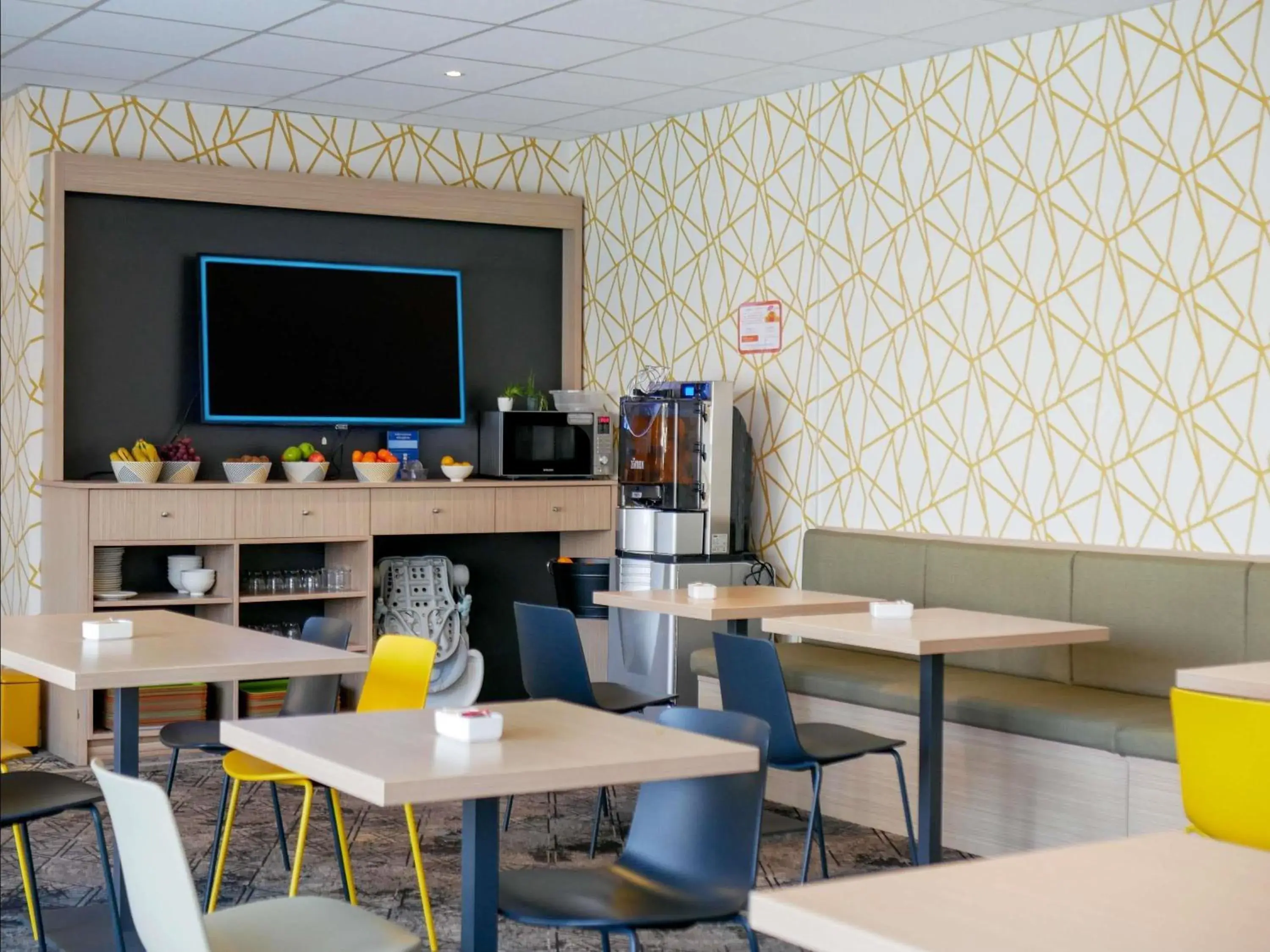 Breakfast in ibis Styles Poitiers Nord Breakfast in ibis Styles Poitiers Nord