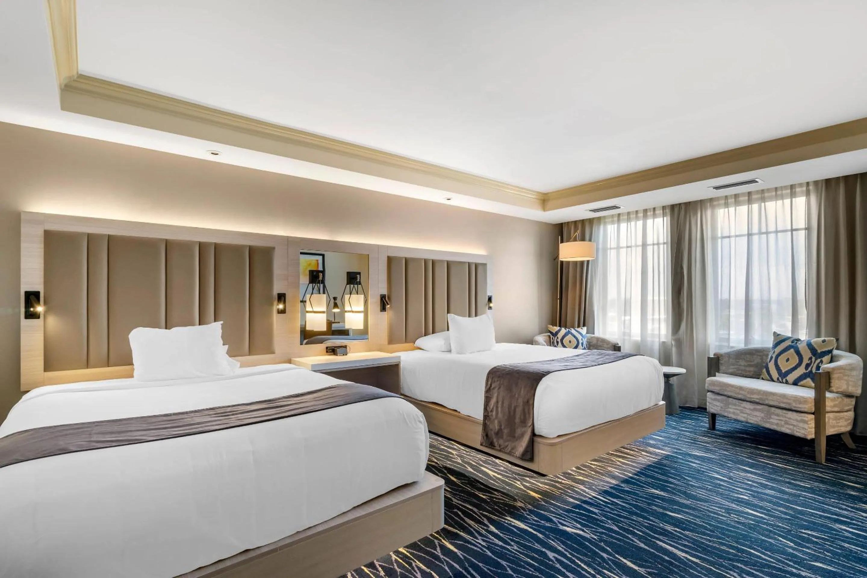 Bedroom, Bed in Wyvern Hotel, an Ascend Collection Hotel