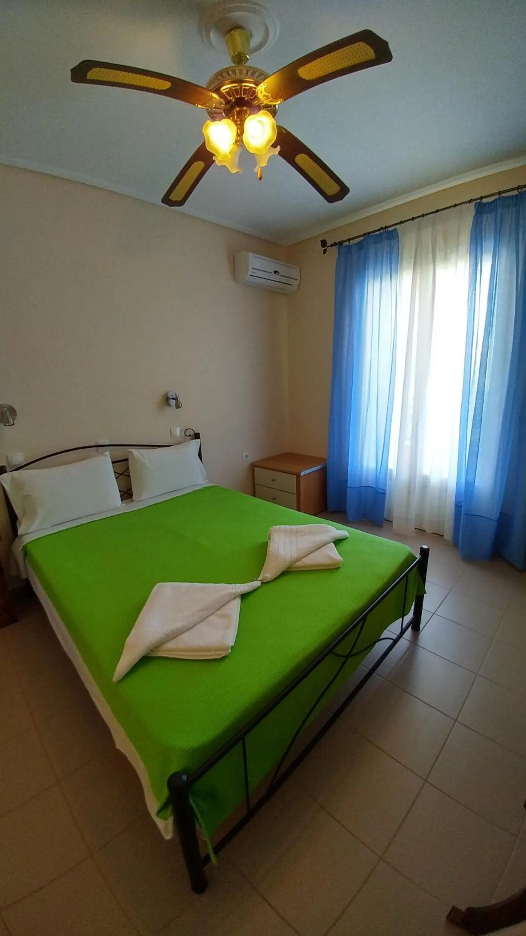 Bedroom, Bed in Araxovoli Studios - Aραξοβόλι Lefkada