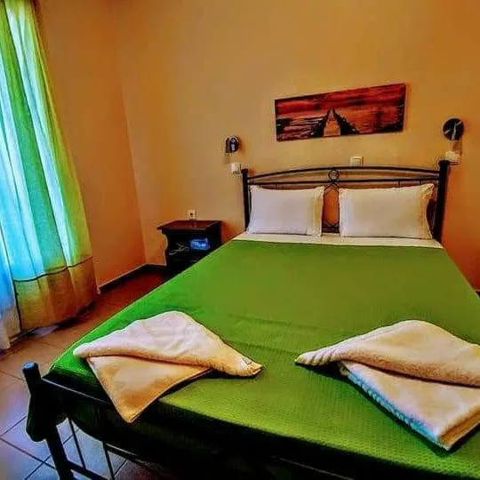 Bedroom, Bed in Araxovoli Studios - Aραξοβόλι Lefkada