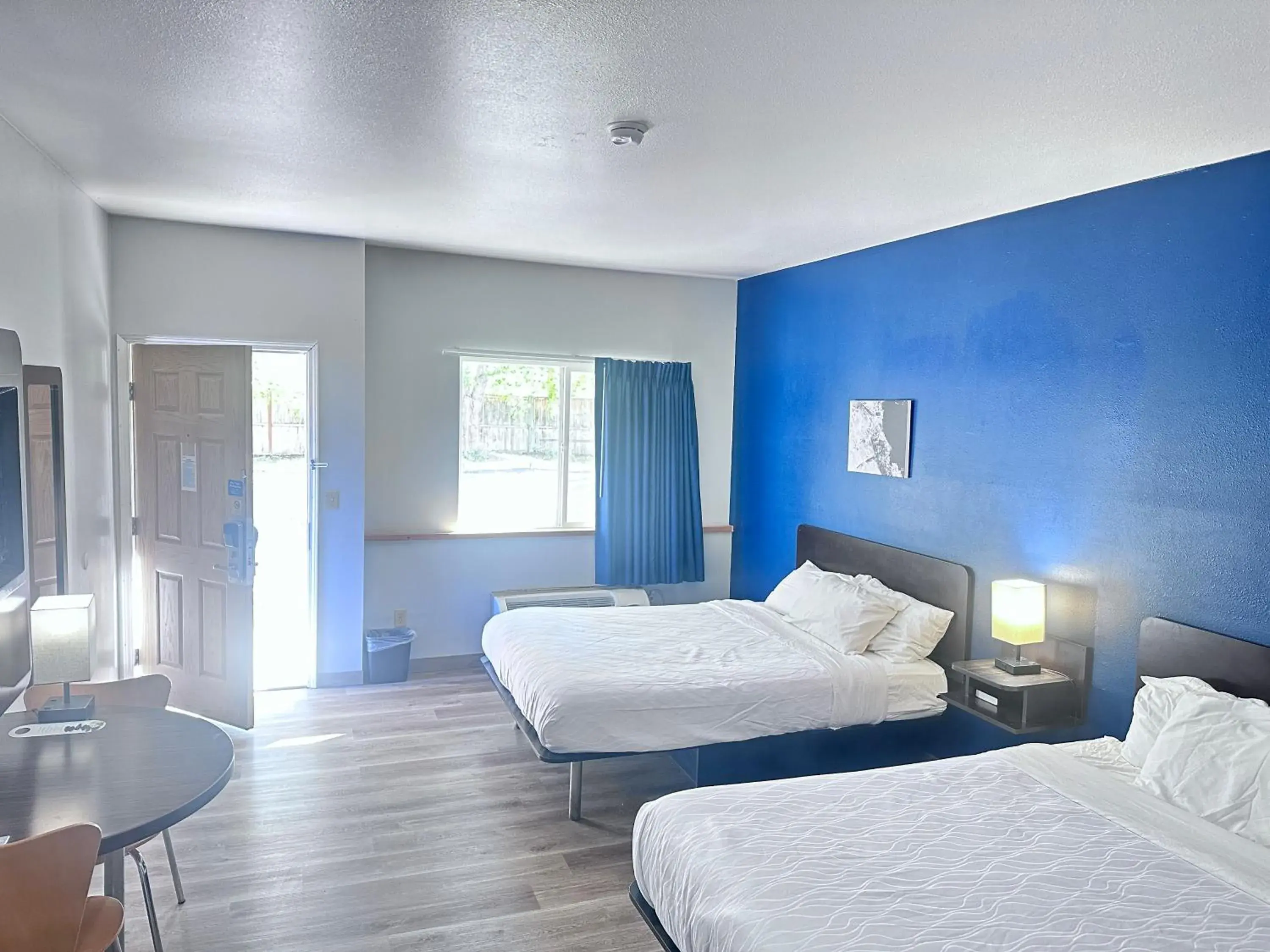 Bedroom, Bed in The Beaverhead Lodge Bedroom, Bed in The Beaverhead Lodge