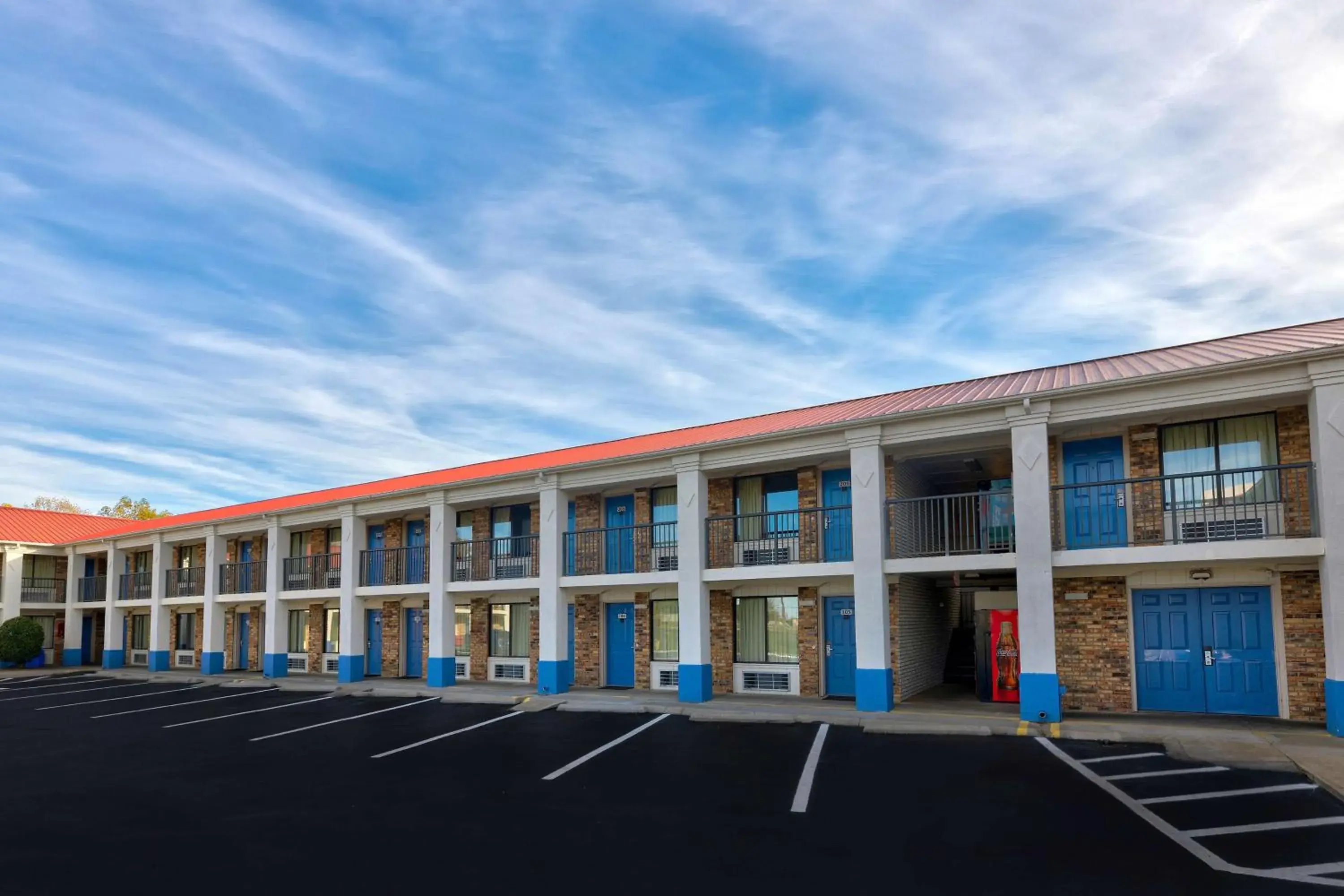 Property building in Motel 6-Cookeville, TN Property building in Motel 6-Cookeville, TN