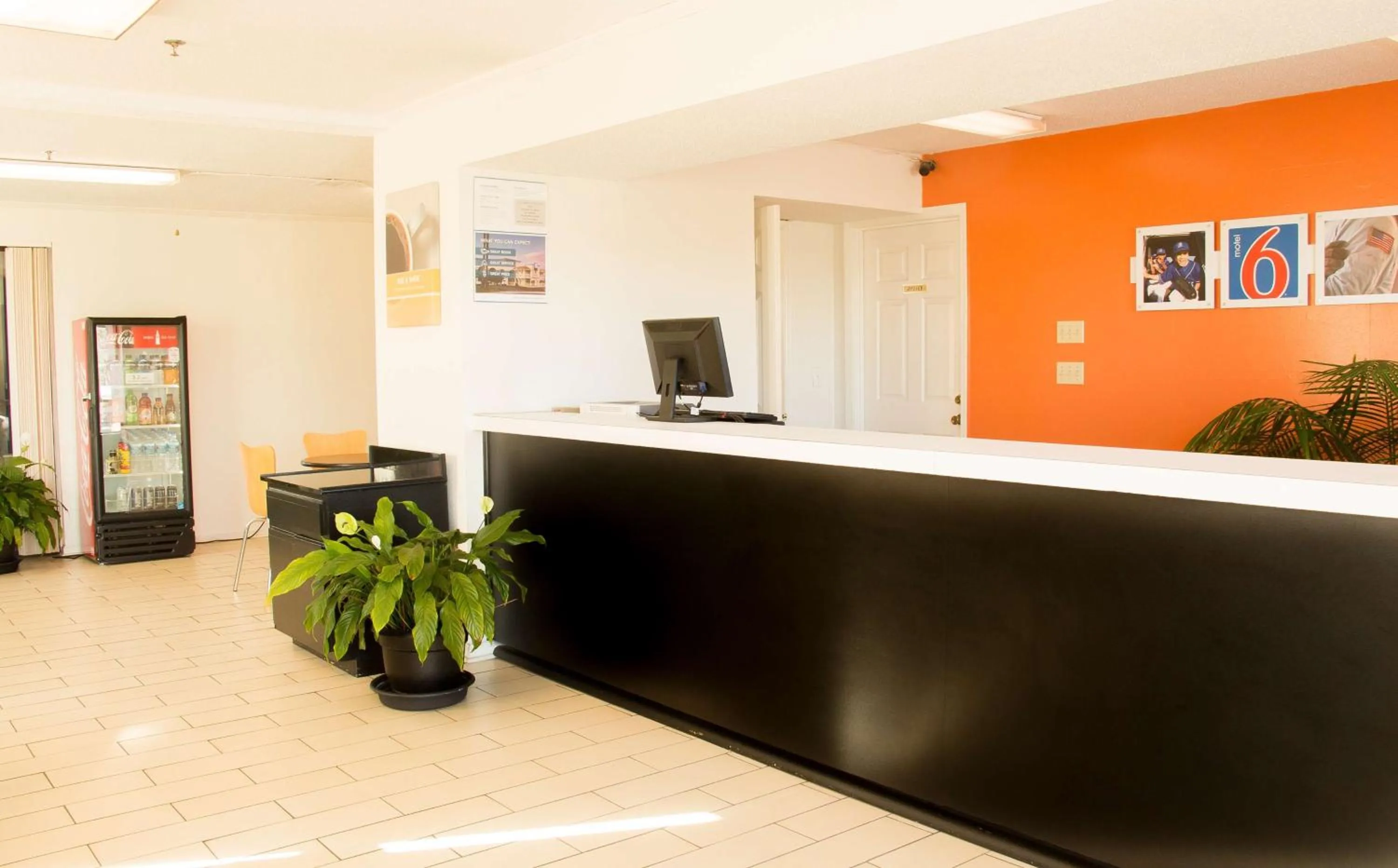 Property logo or sign in Motel 6-Cookeville, TN