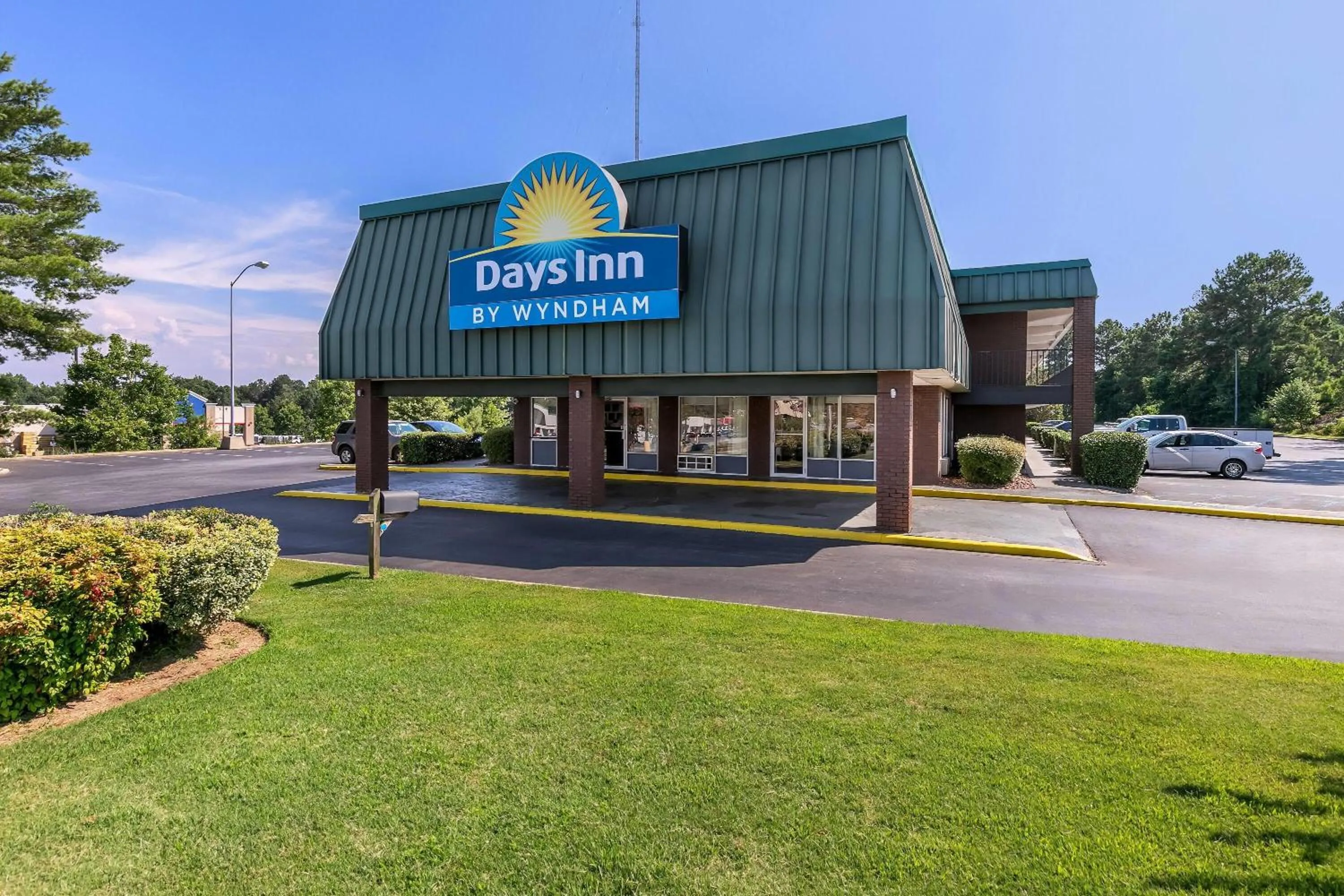 Property building in Days Inn by Wyndham Seneca-Clemson