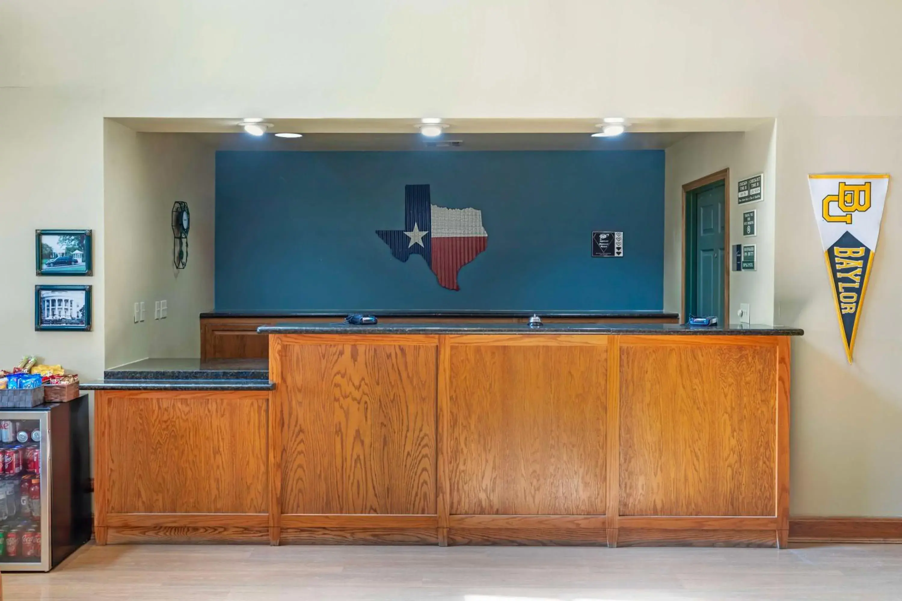 Lobby or reception in Best Western Plus Waco North Lobby or reception in Best Western Plus Waco North