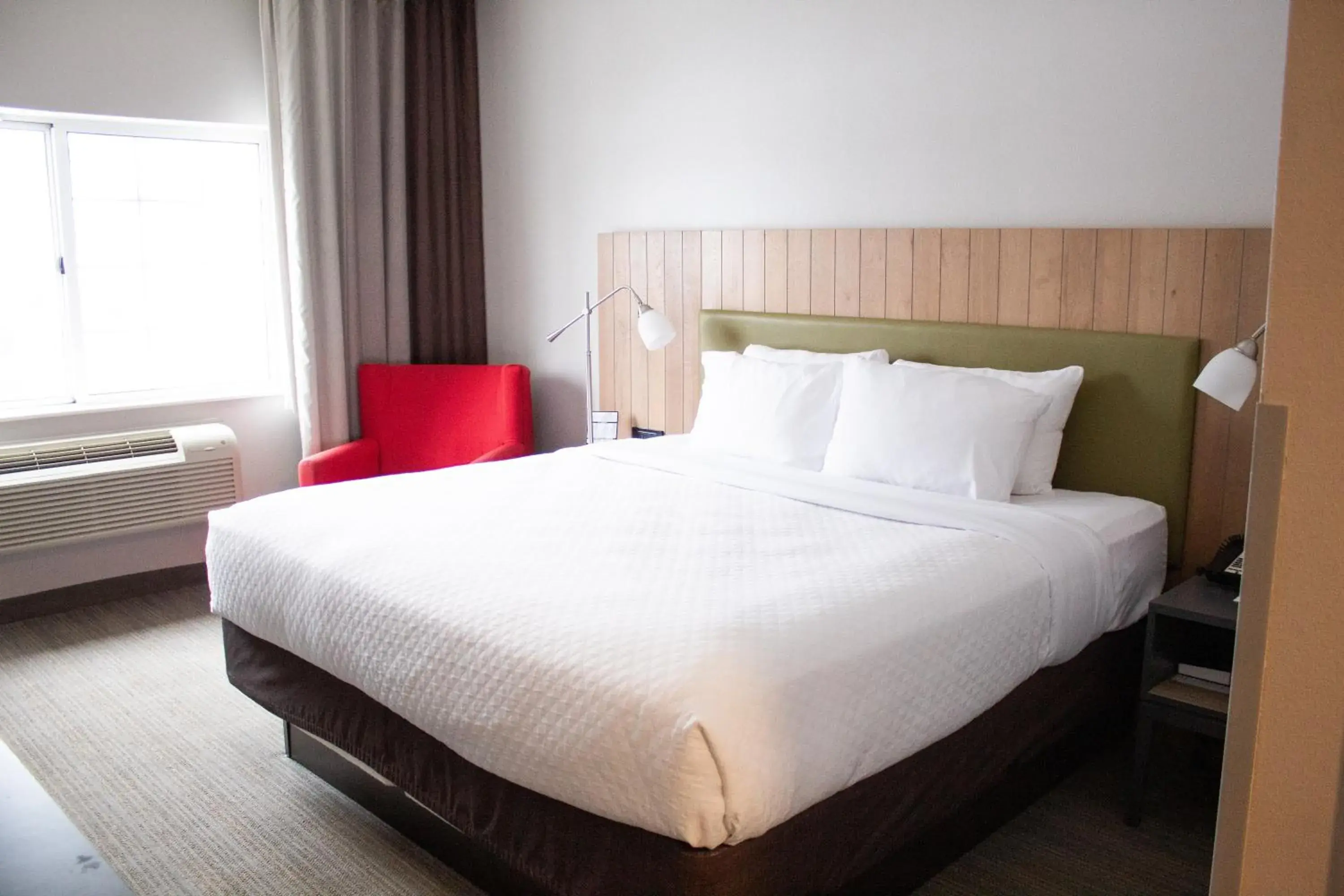 Bed in Country Inn & Suites by Radisson, Big Rapids, MI Bed in Country Inn & Suites by Radisson, Big Rapids, MI