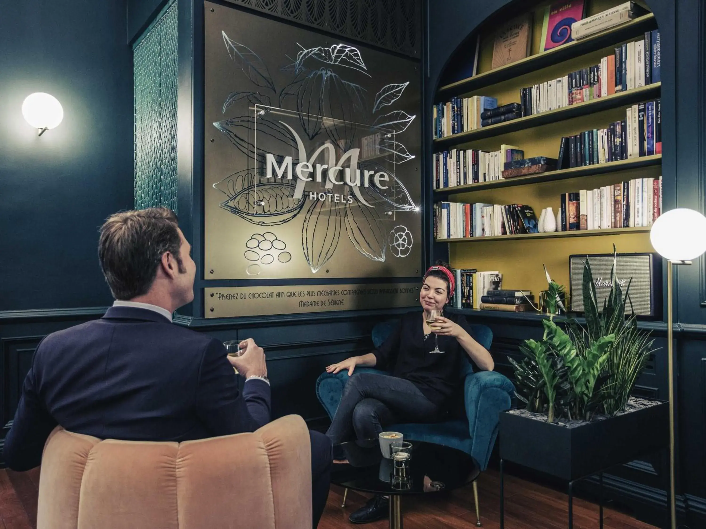 Lounge or bar in Hôtel Mercure Bayonne Centre Le Grand Hotel Lounge or bar in Hôtel Mercure Bayonne Centre Le Grand Hotel