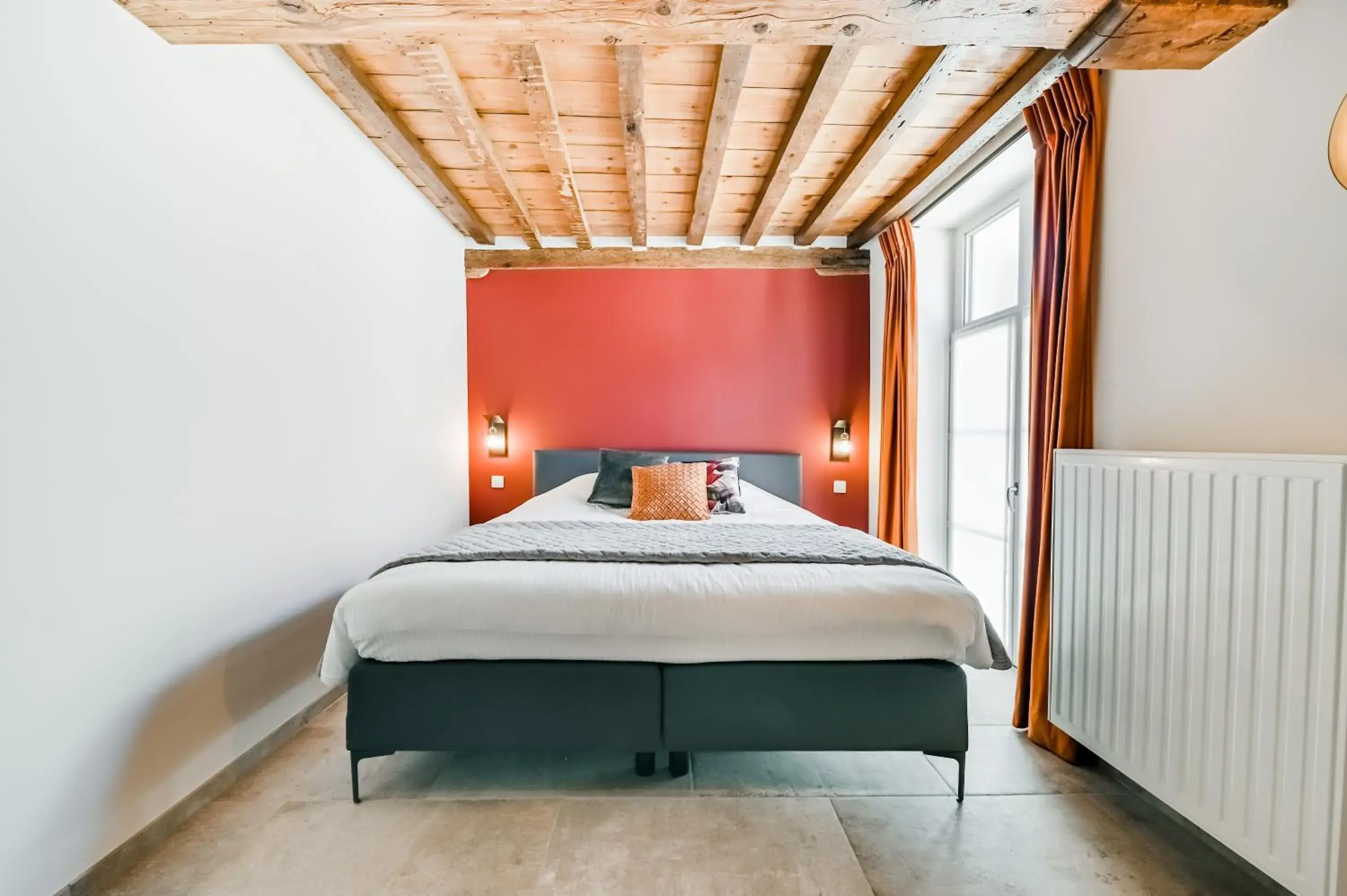 Standard King Room - single occupancy in La Clé Brugge Standard King Room - single occupancy in La Clé Brugge