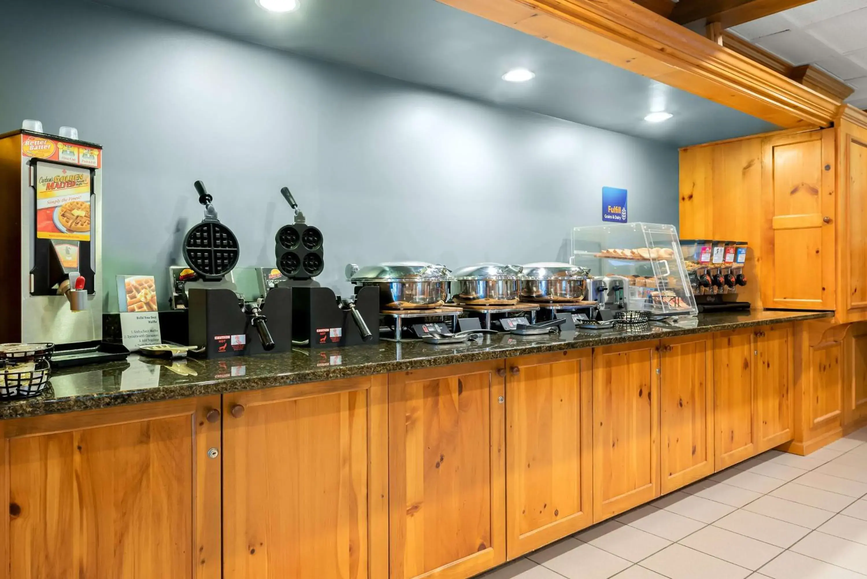 Breakfast in Best Western Inn Breakfast in Best Western Inn