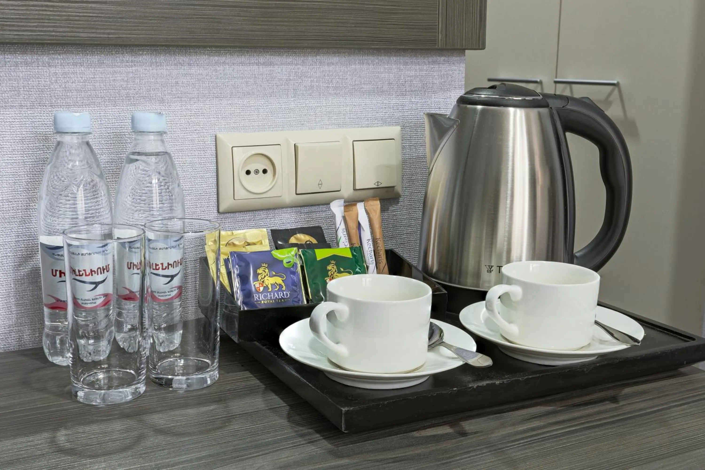Coffee/tea facilities in Kecharis Hotel & Resort