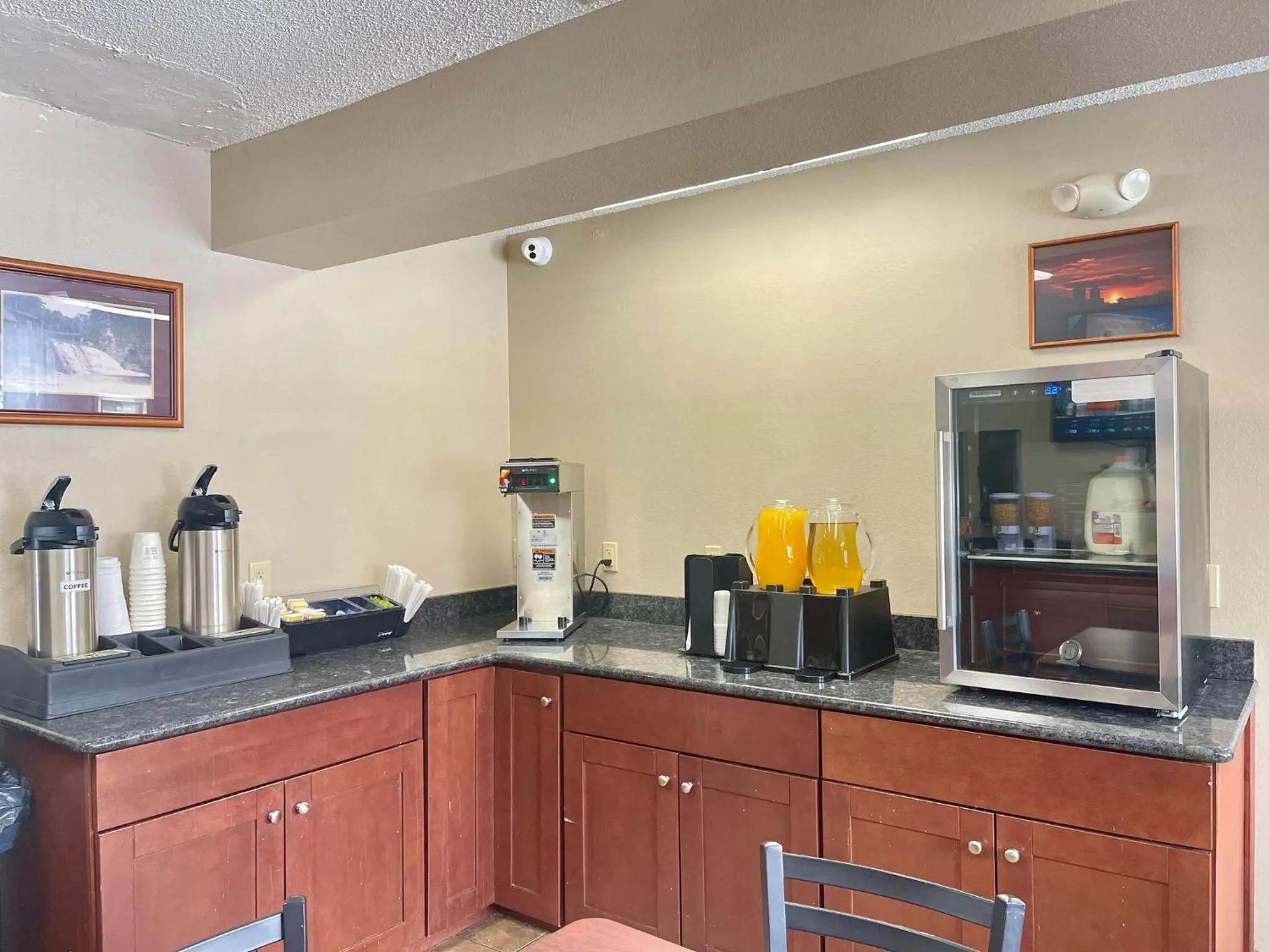 Breakfast in Super 8 by Wyndham Ithaca