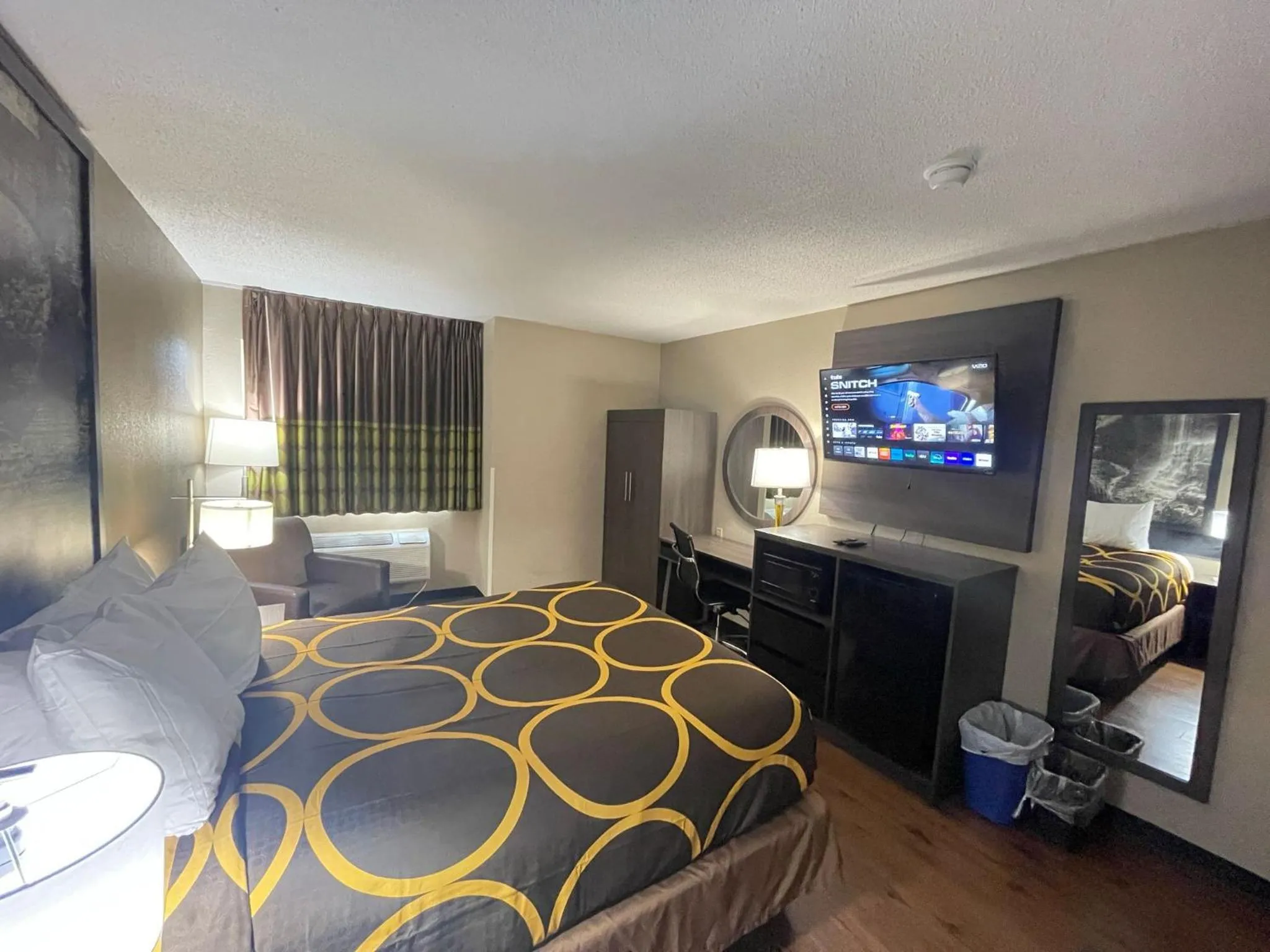 Bed in Super 8 by Wyndham Ithaca