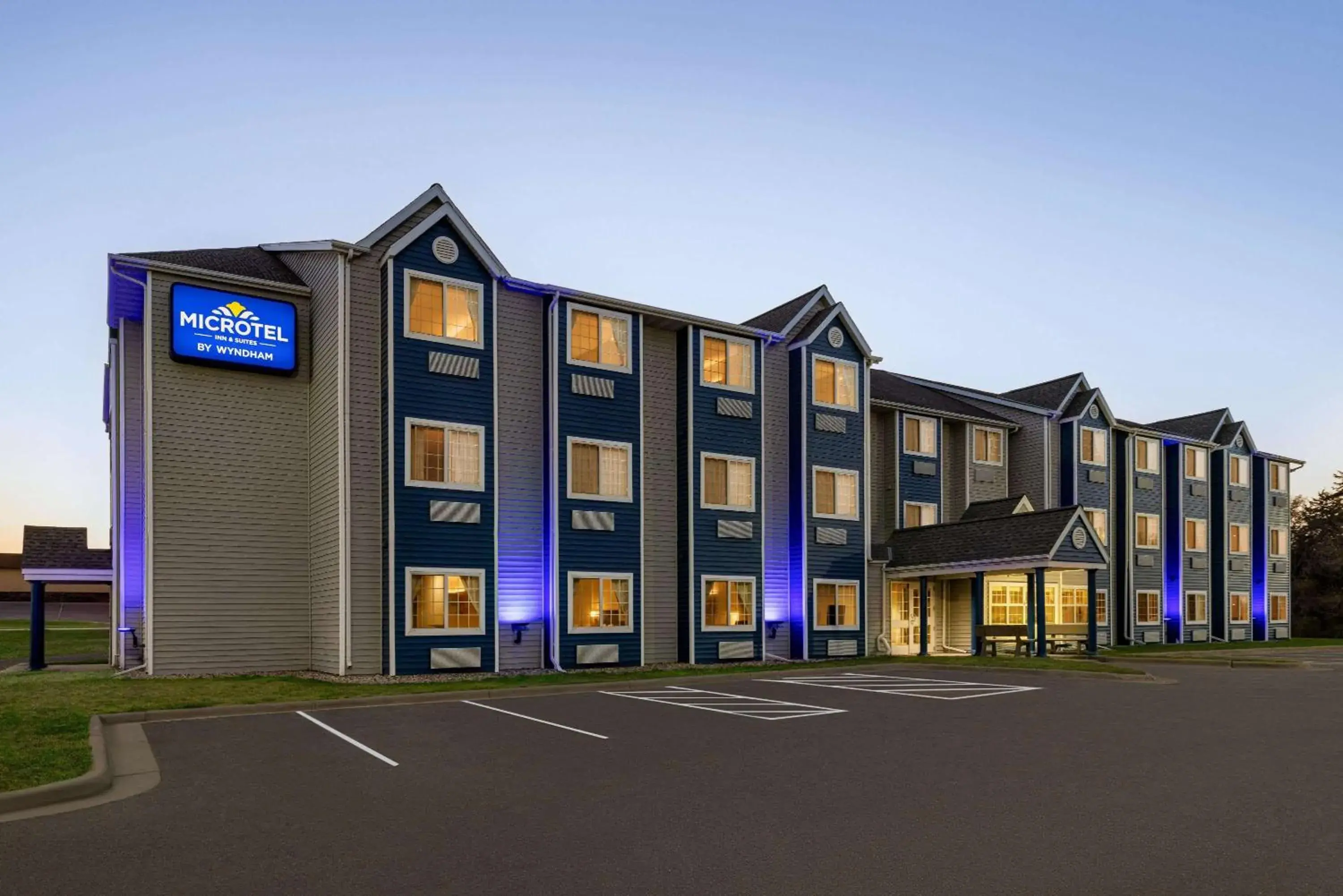 Property building in Microtel Inn & Suites by Wyndham New Ulm Property building in Microtel Inn & Suites by Wyndham New Ulm