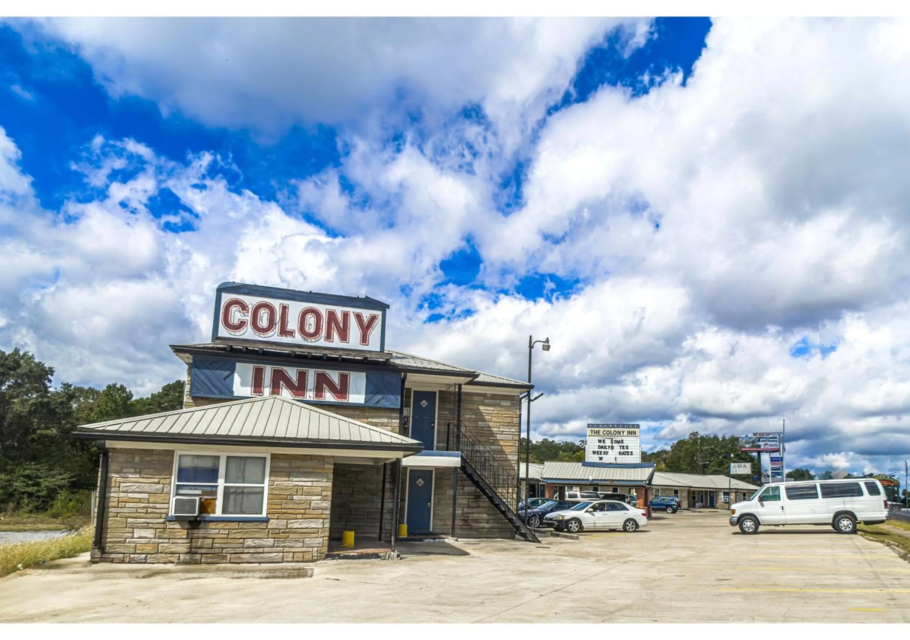 Property building in Colony Inn By OYO Columbus US-280