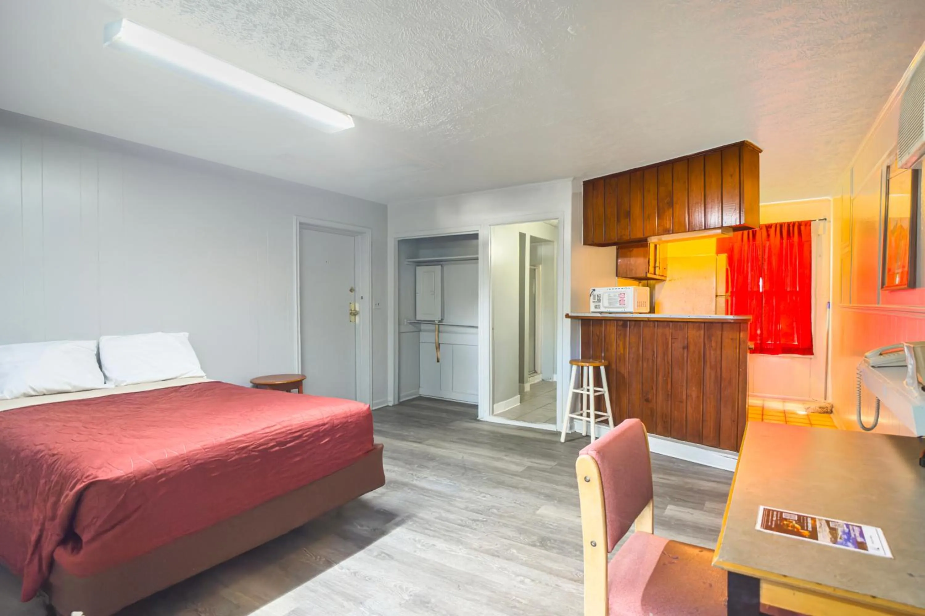 Bedroom, Bed in Colony Inn By OYO Columbus US-280