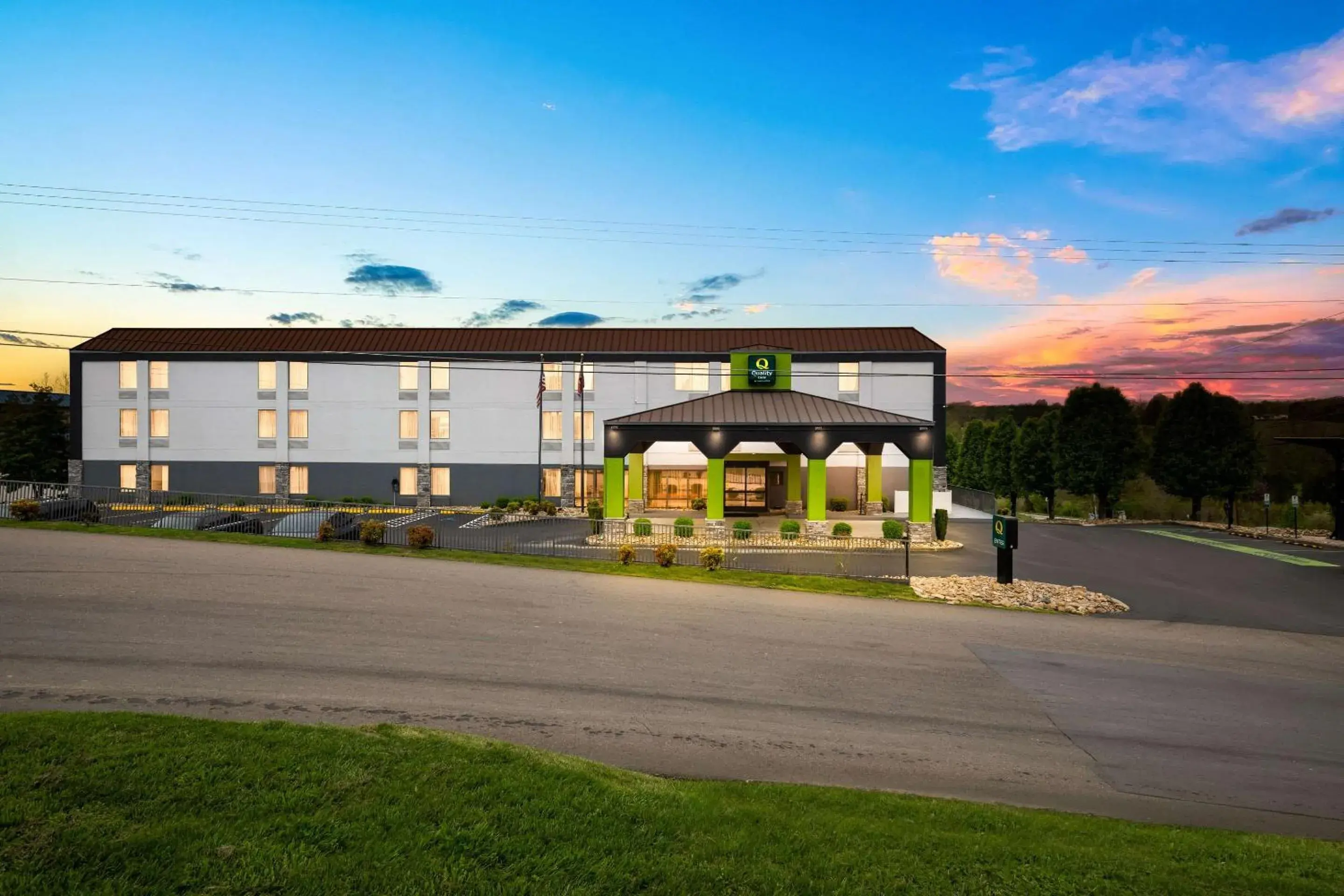 Property building in Quality Inn I-81 Exit 23 Property building in Quality Inn I-81 Exit 23