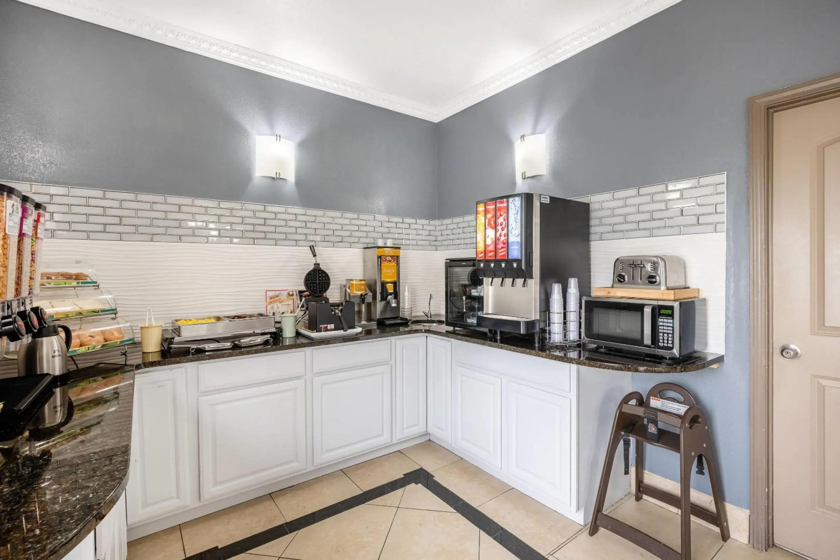 Breakfast in Quality Inn I-81 Exit 23 Breakfast in Quality Inn I-81 Exit 23