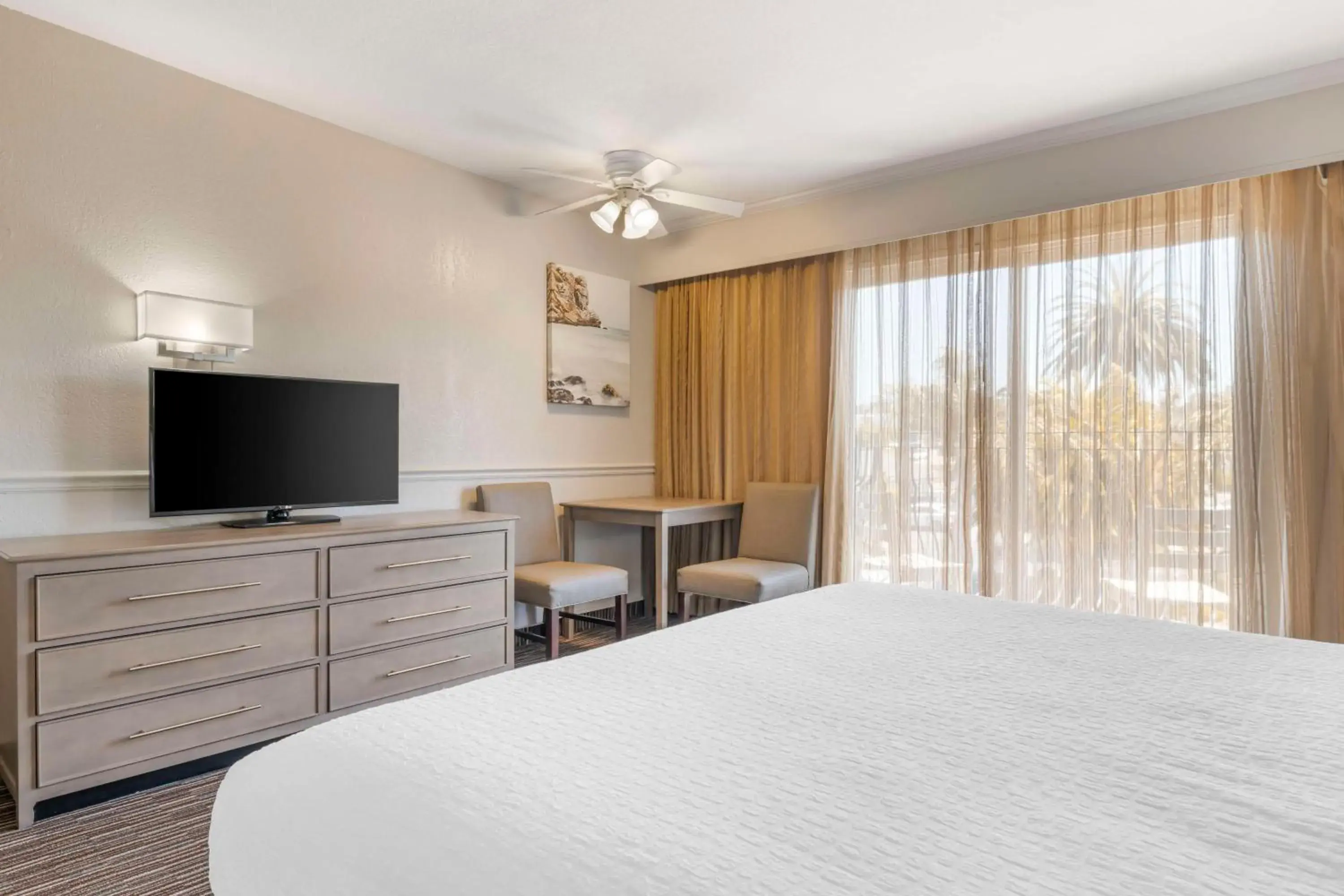 Bedroom, Bed in Best Western San Marcos Inn Bedroom, Bed in Best Western San Marcos Inn