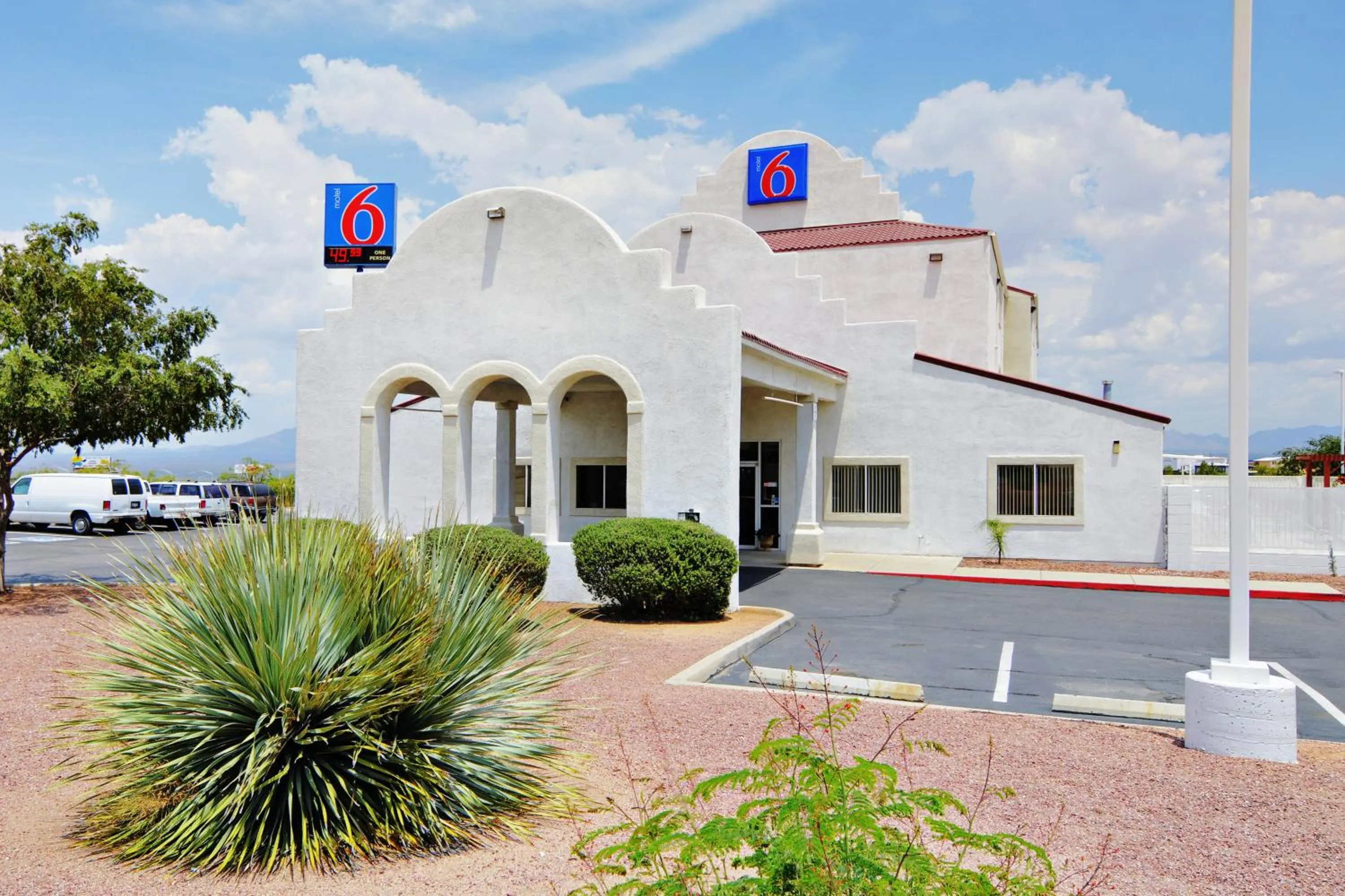 Property building in Motel 6-Benson, AZ
