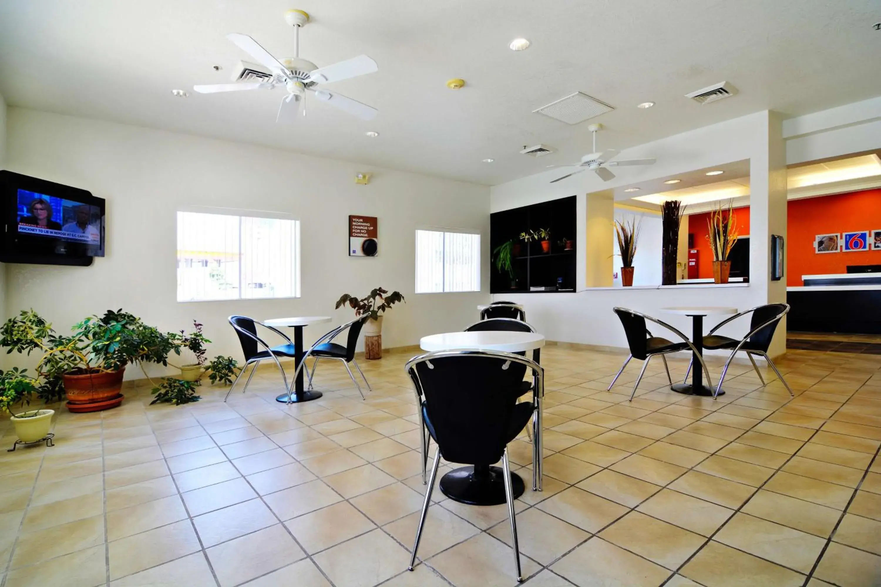 Lobby or reception in Motel 6-Benson, AZ Lobby or reception in Motel 6-Benson, AZ