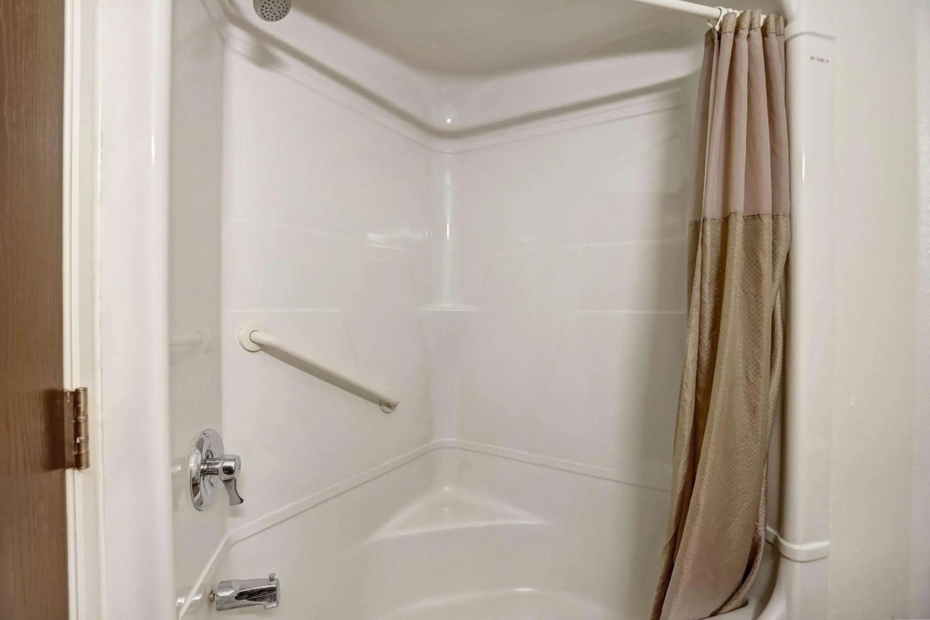 Photo of the whole room in Motel 6-Benson, AZ Photo of the whole room in Motel 6-Benson, AZ