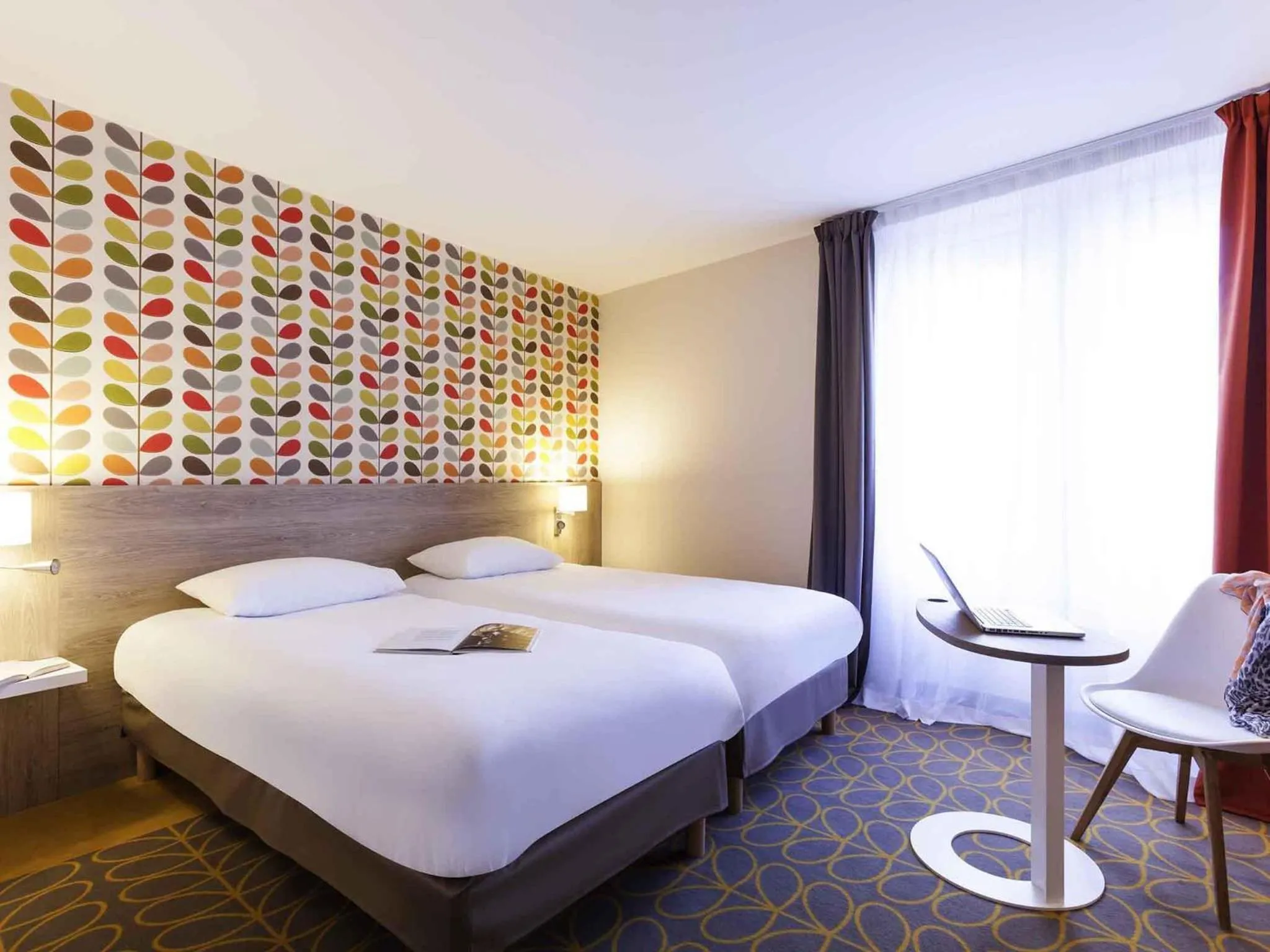 Bedroom, Bed in ibis Styles Chaumont Centre Gare