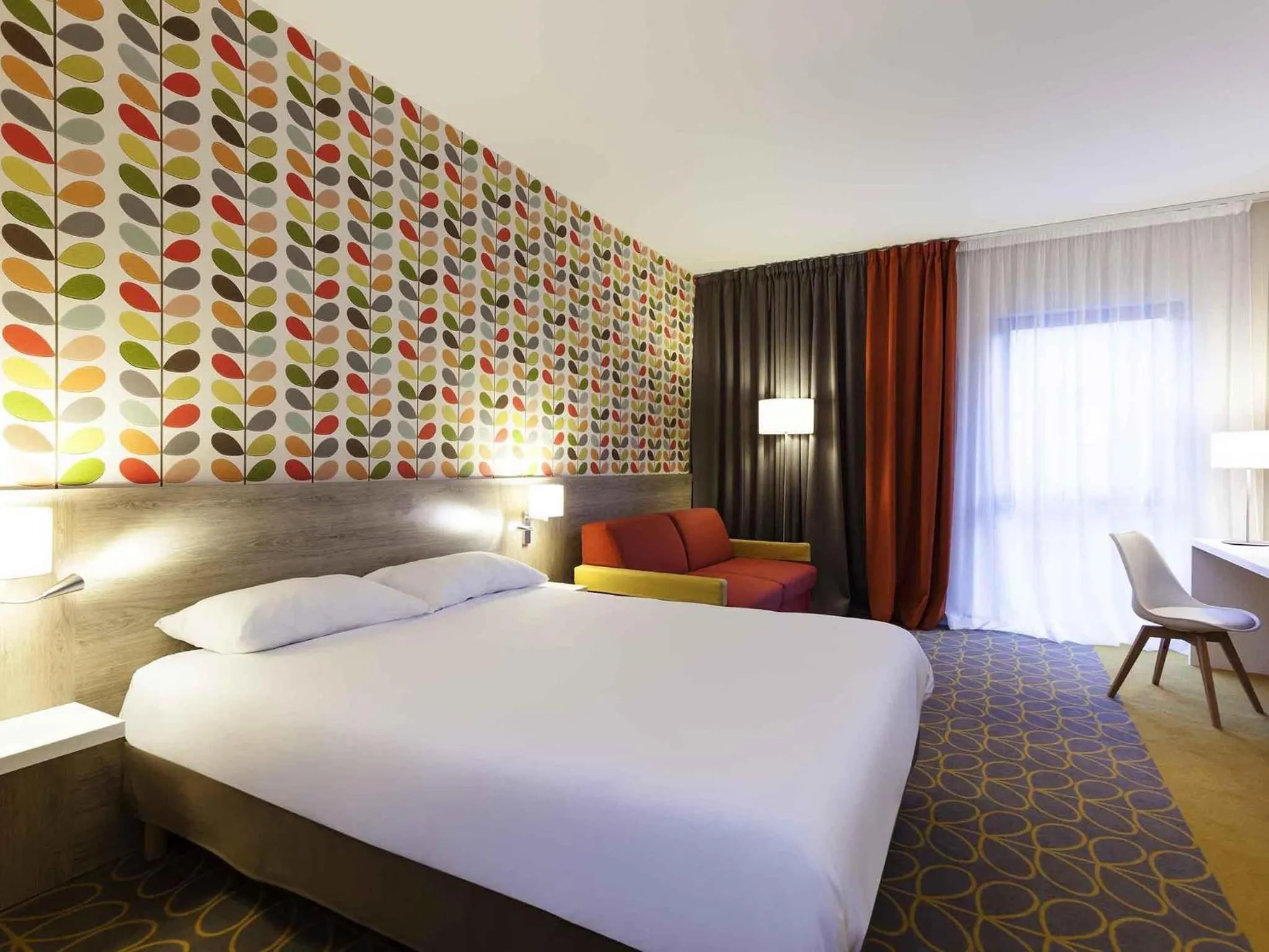 Bedroom, Bed in ibis Styles Chaumont Centre Gare