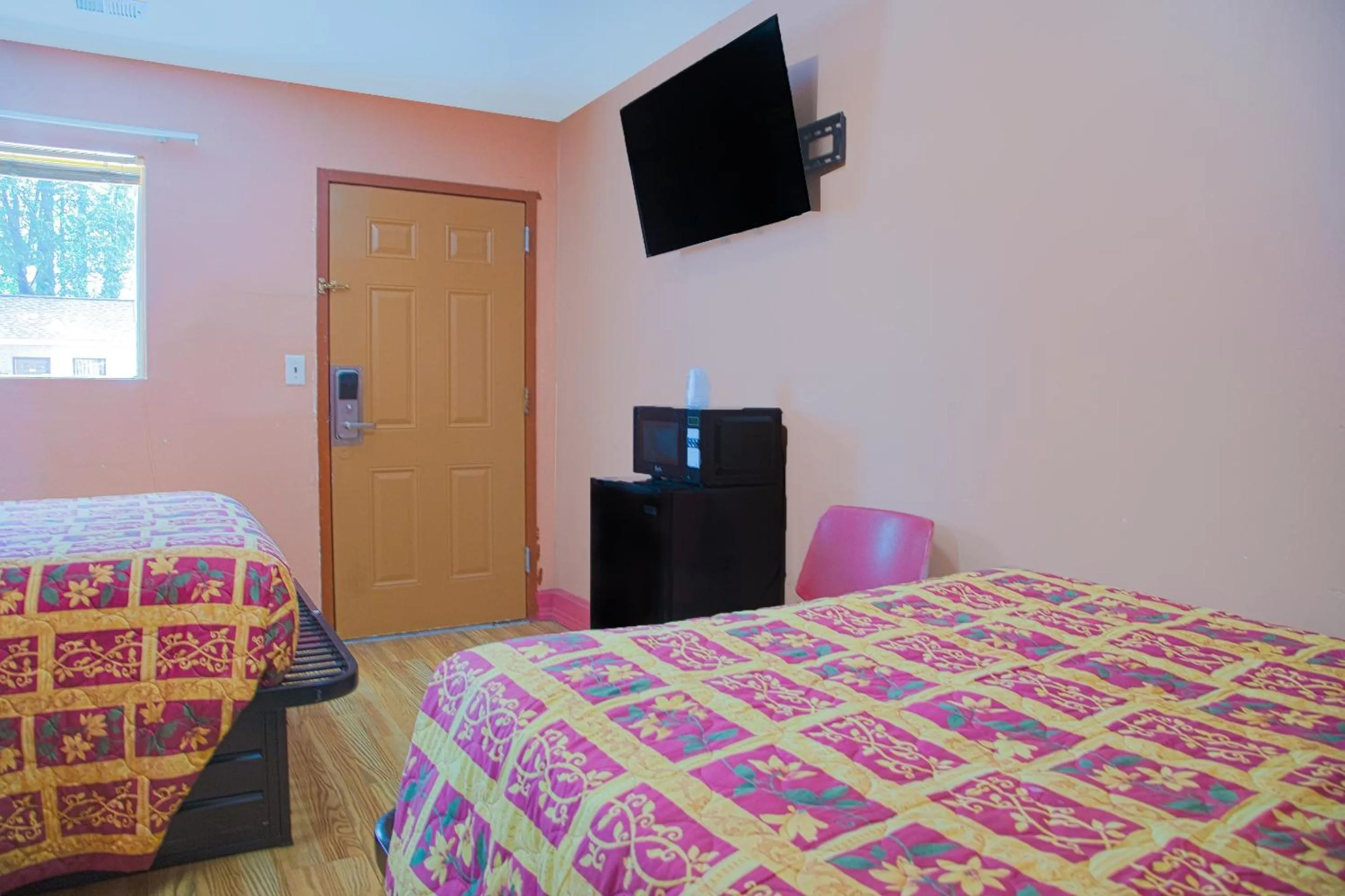 Bedroom, Bed in OYO Hotel I-20 Decatur, East Atlanta