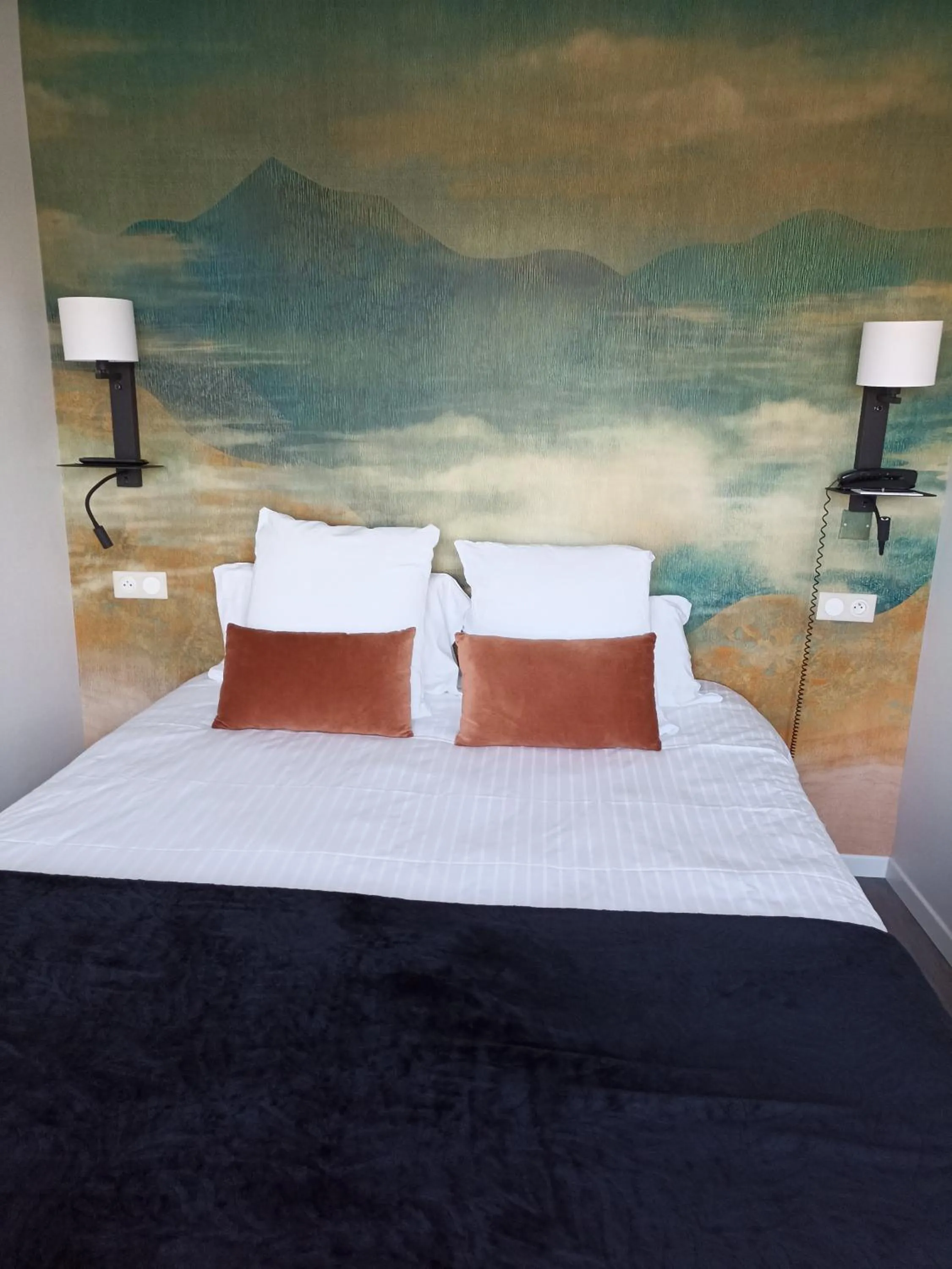 City view, Bed in Hotel de Champagne