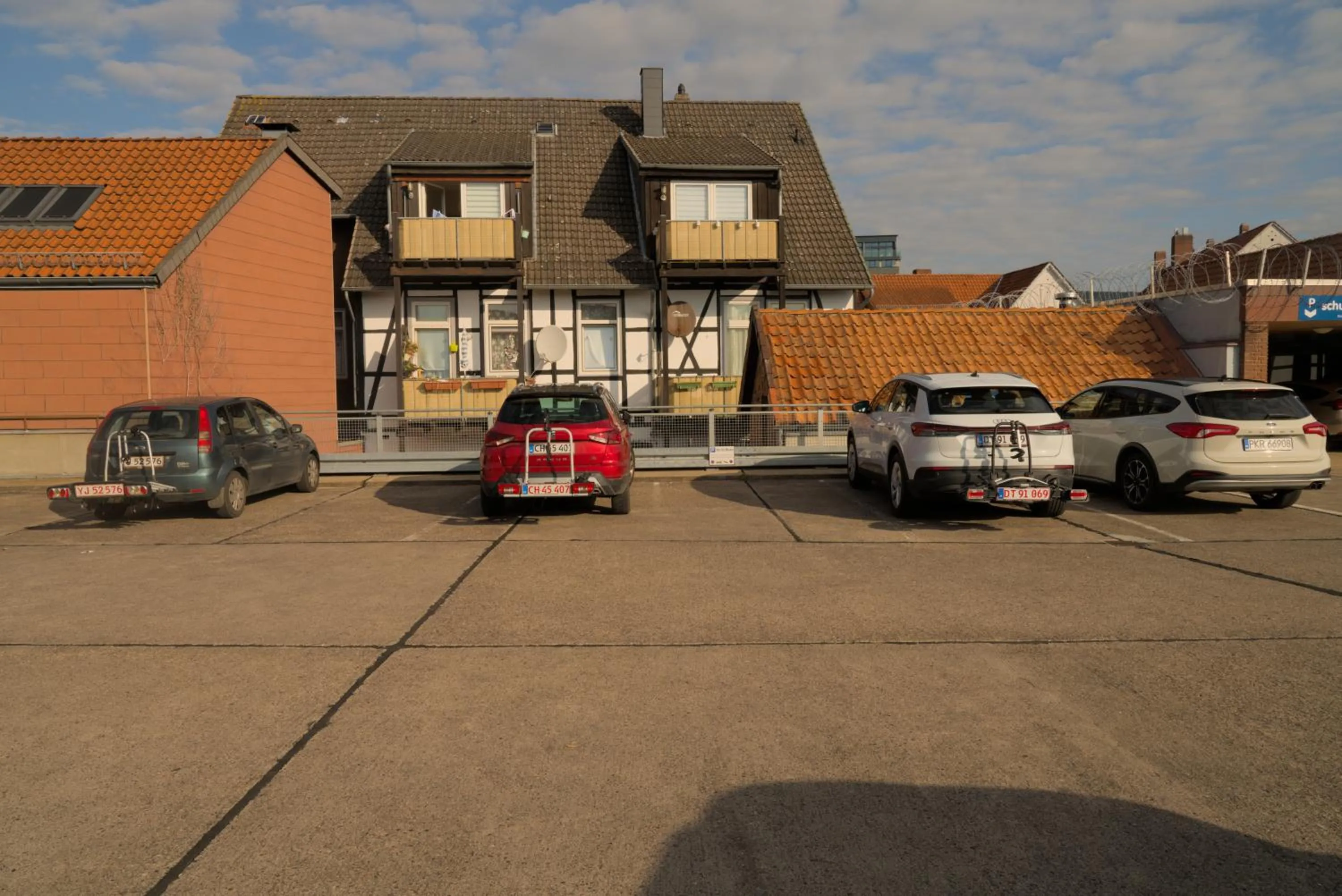 Parking in Hotel zum Grafen Hallermunt