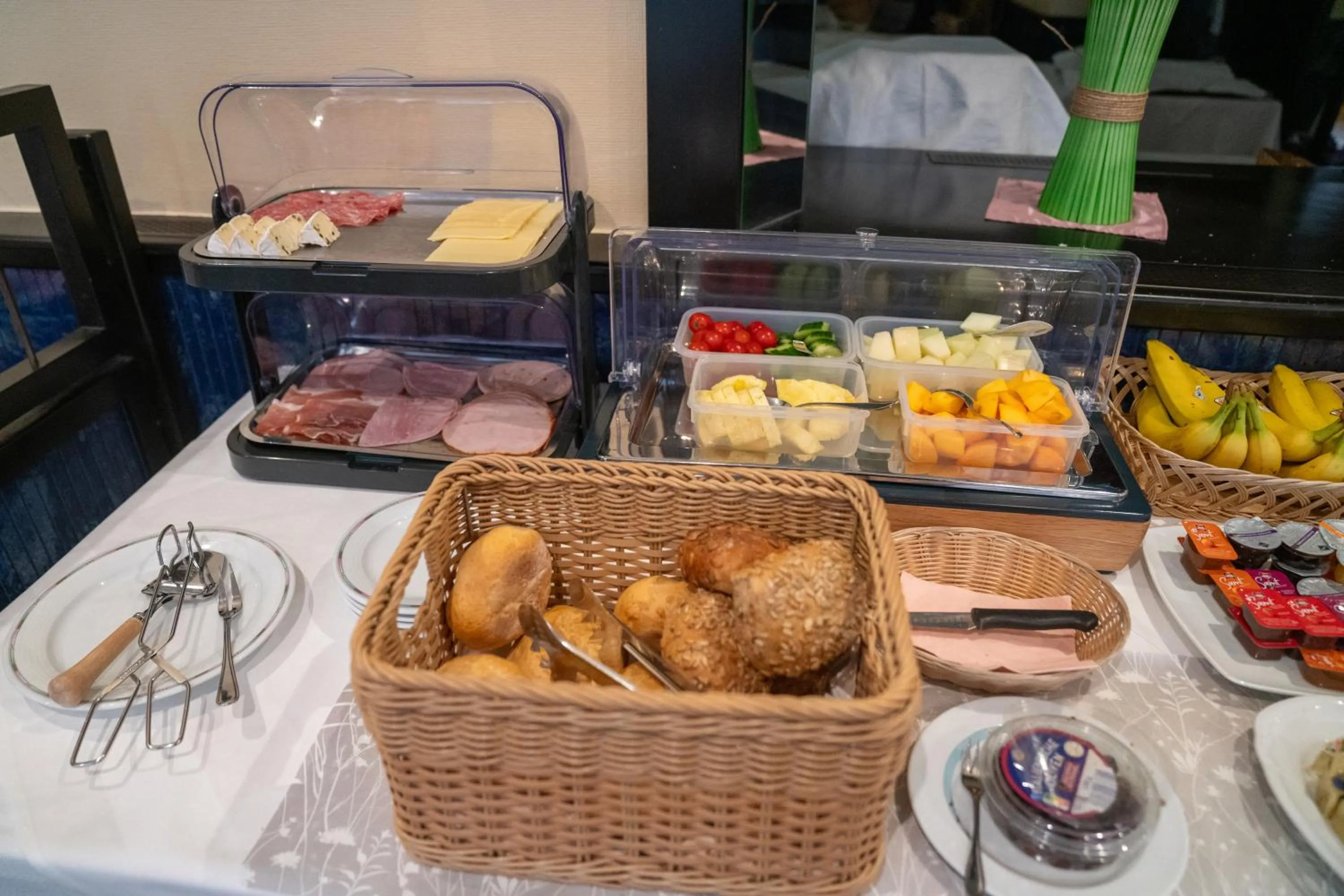 Food and drinks in Hotel zum Grafen Hallermunt