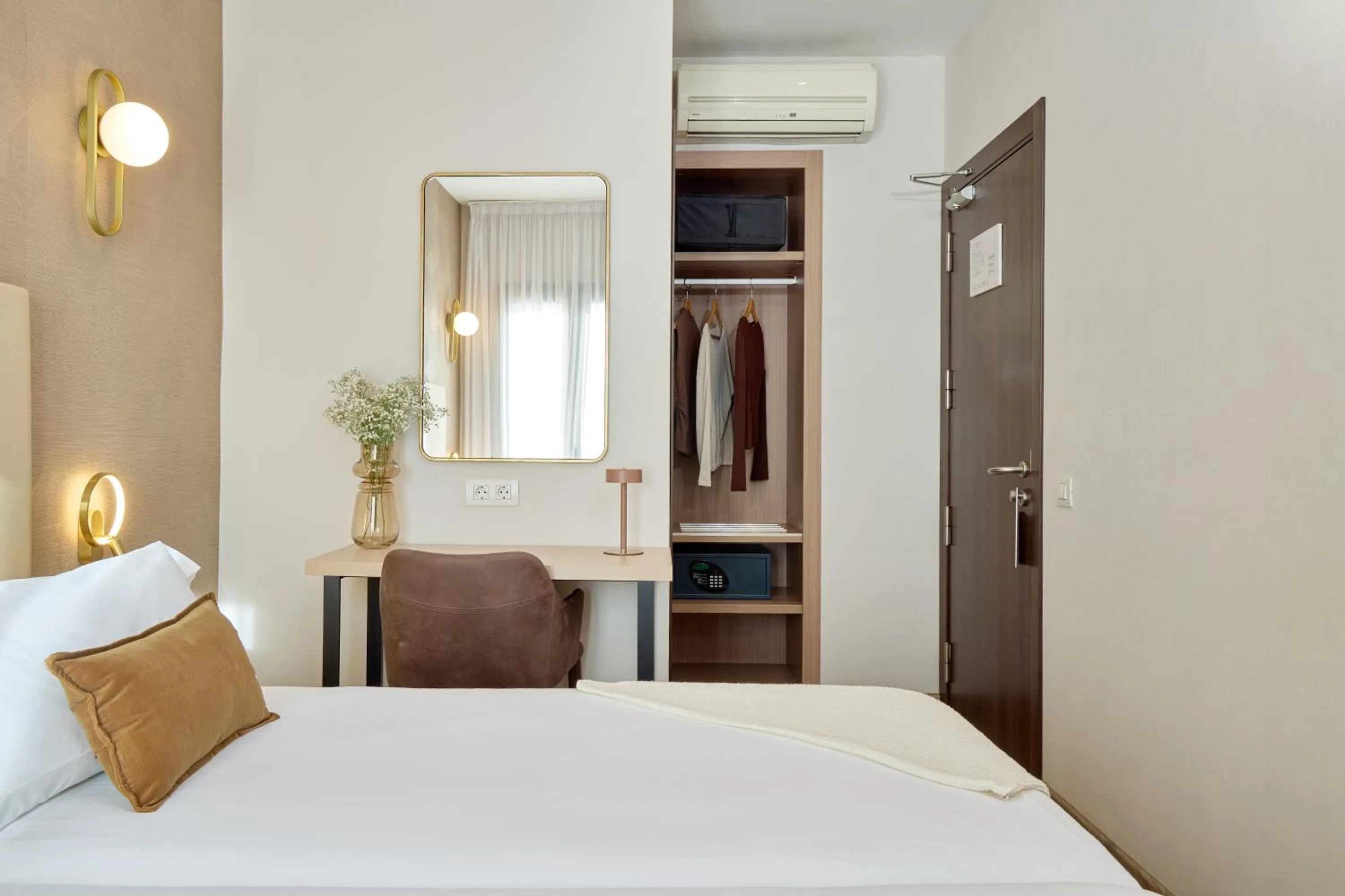 Bed in Hostal Centric