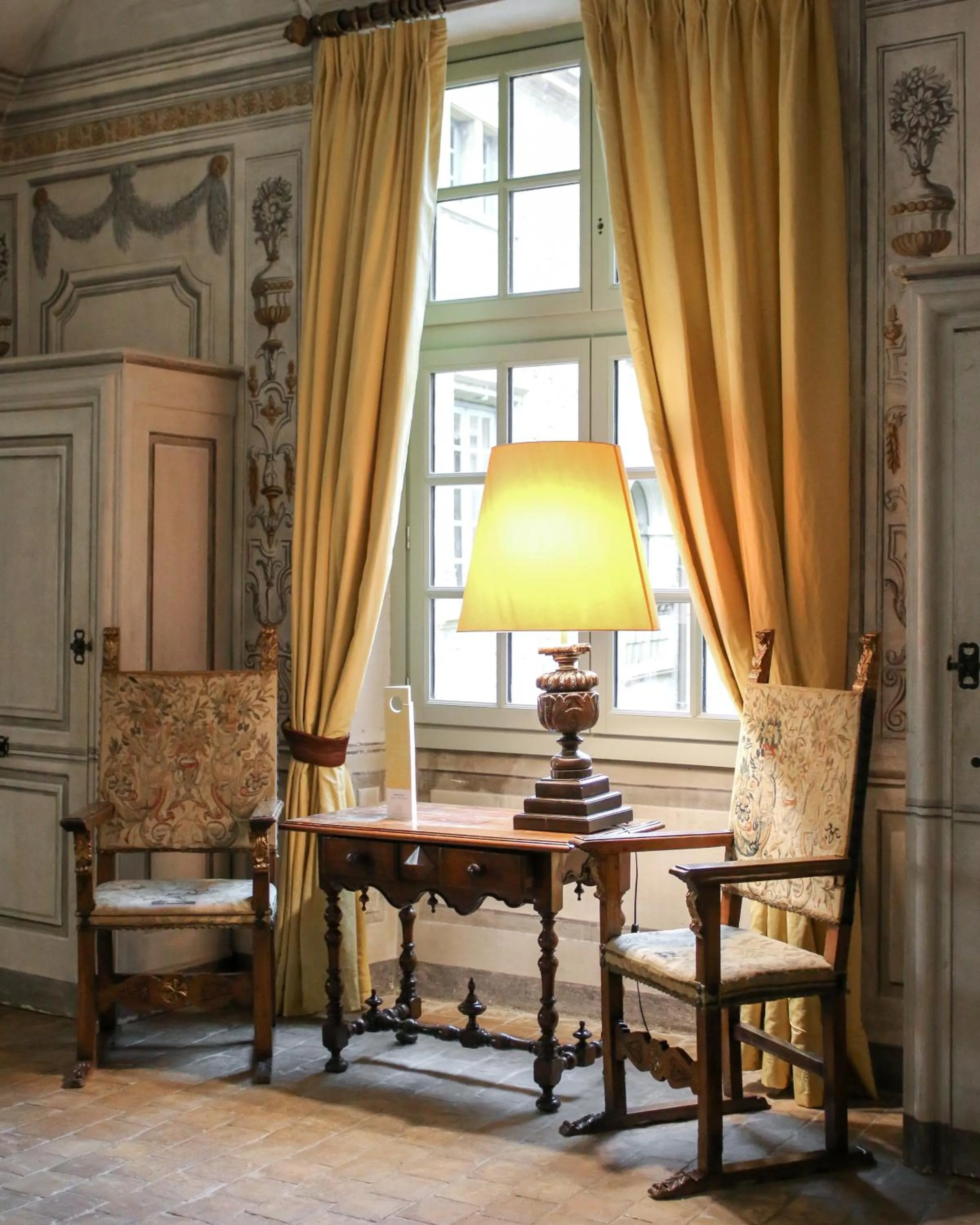 Bedroom in Château de Bagnols