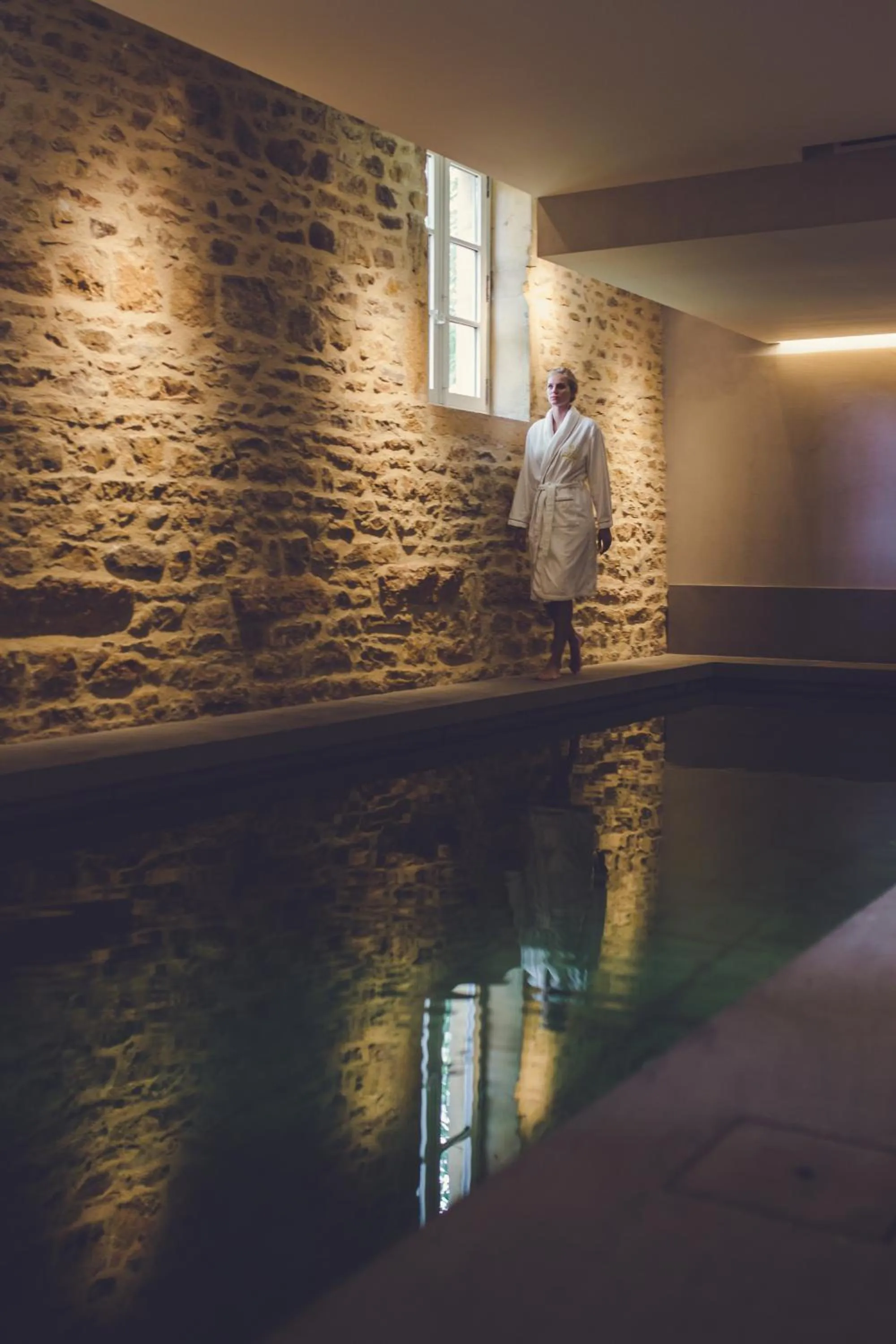 Swimming pool in Château de Bagnols