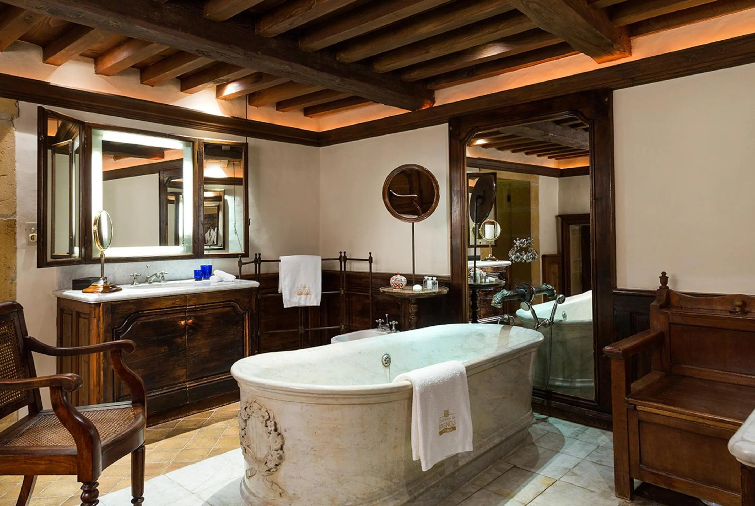 Bathroom in Château de Bagnols