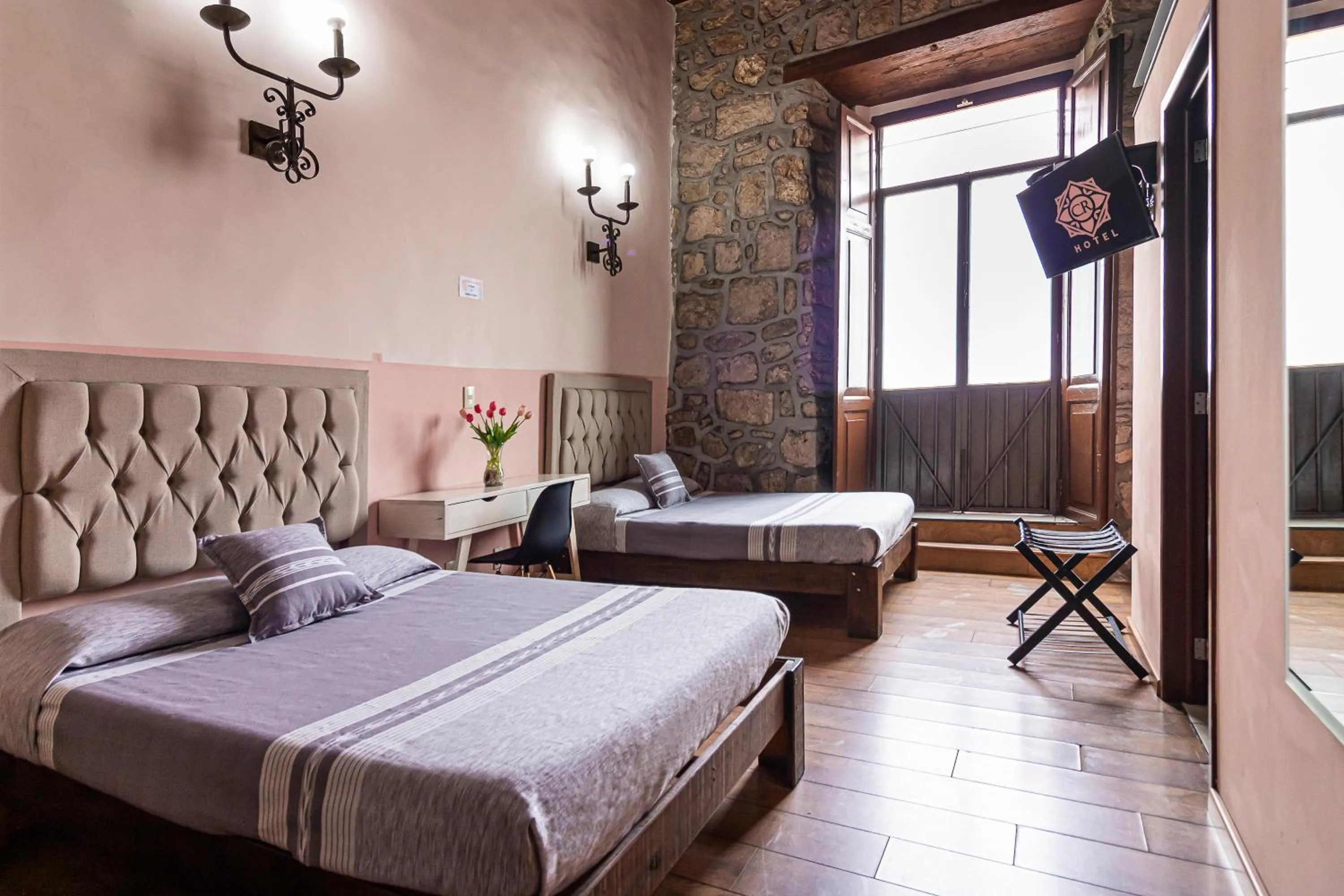 Hotel Cantera Rosa