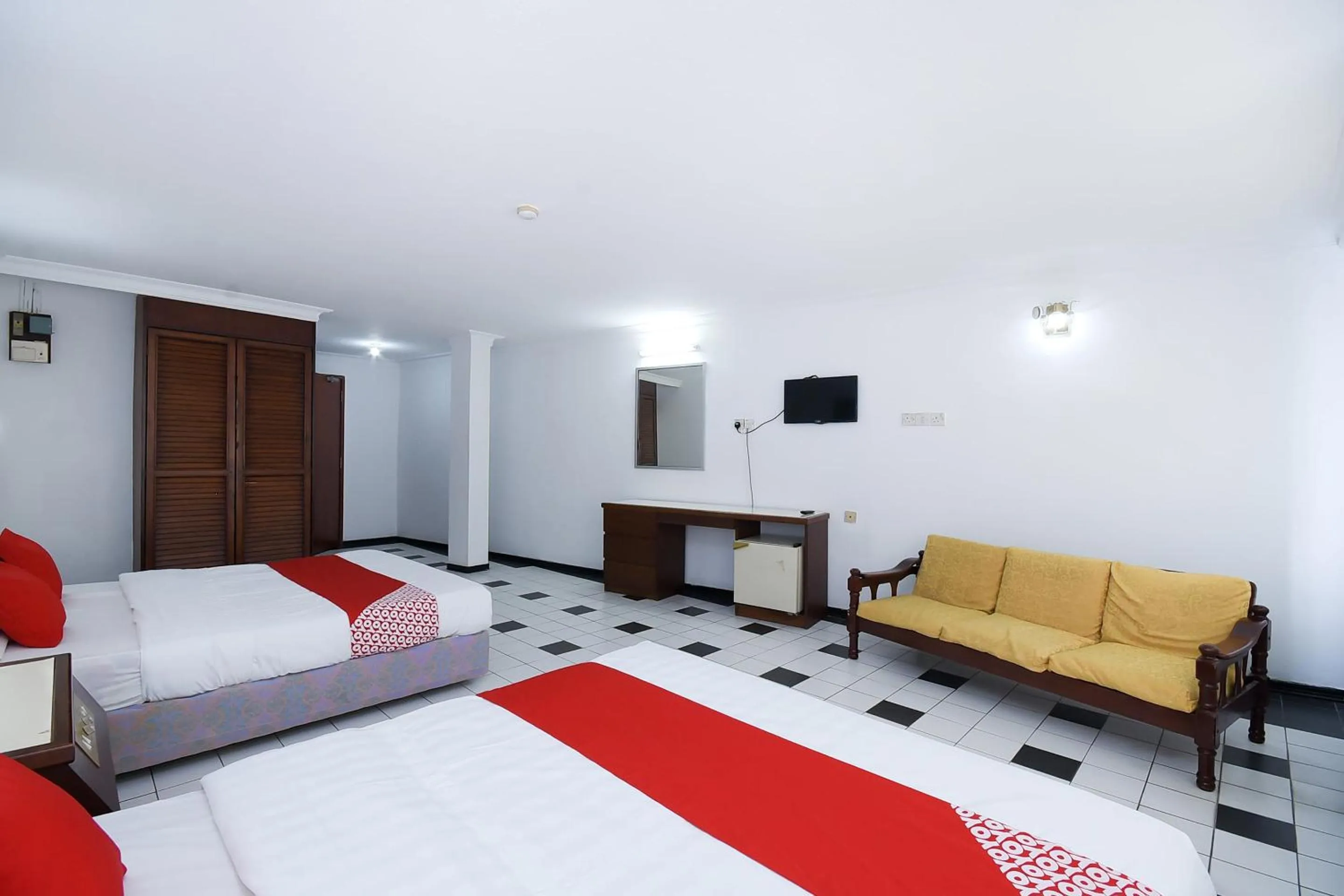 Bedroom, Bed in Super OYO 1018 Telang Usan Hotel Miri