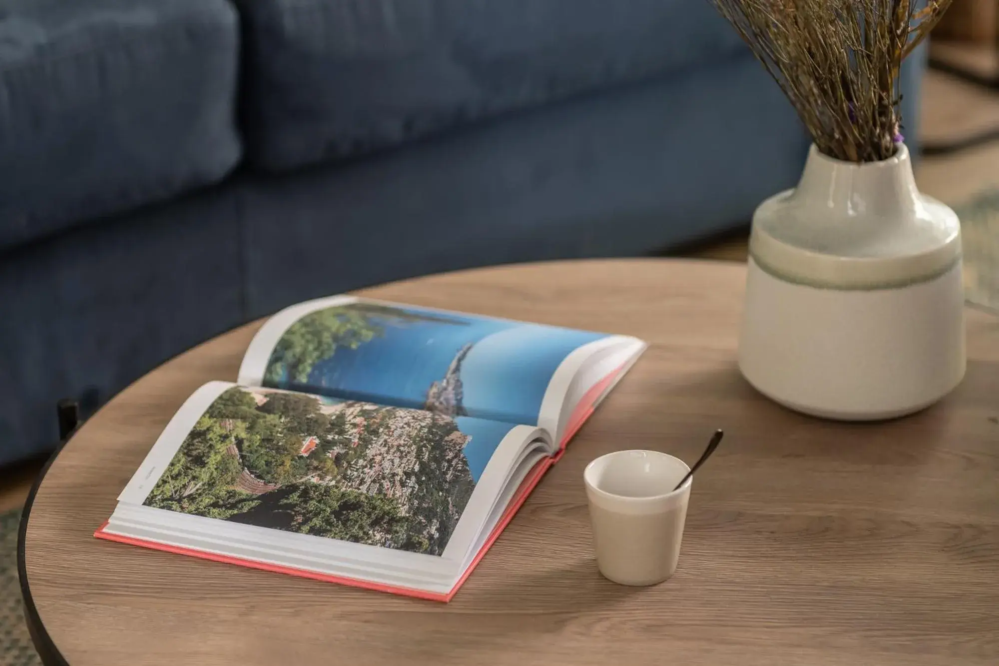 Living room in PEPPER & PAPER Apartments Living room in PEPPER & PAPER Apartments