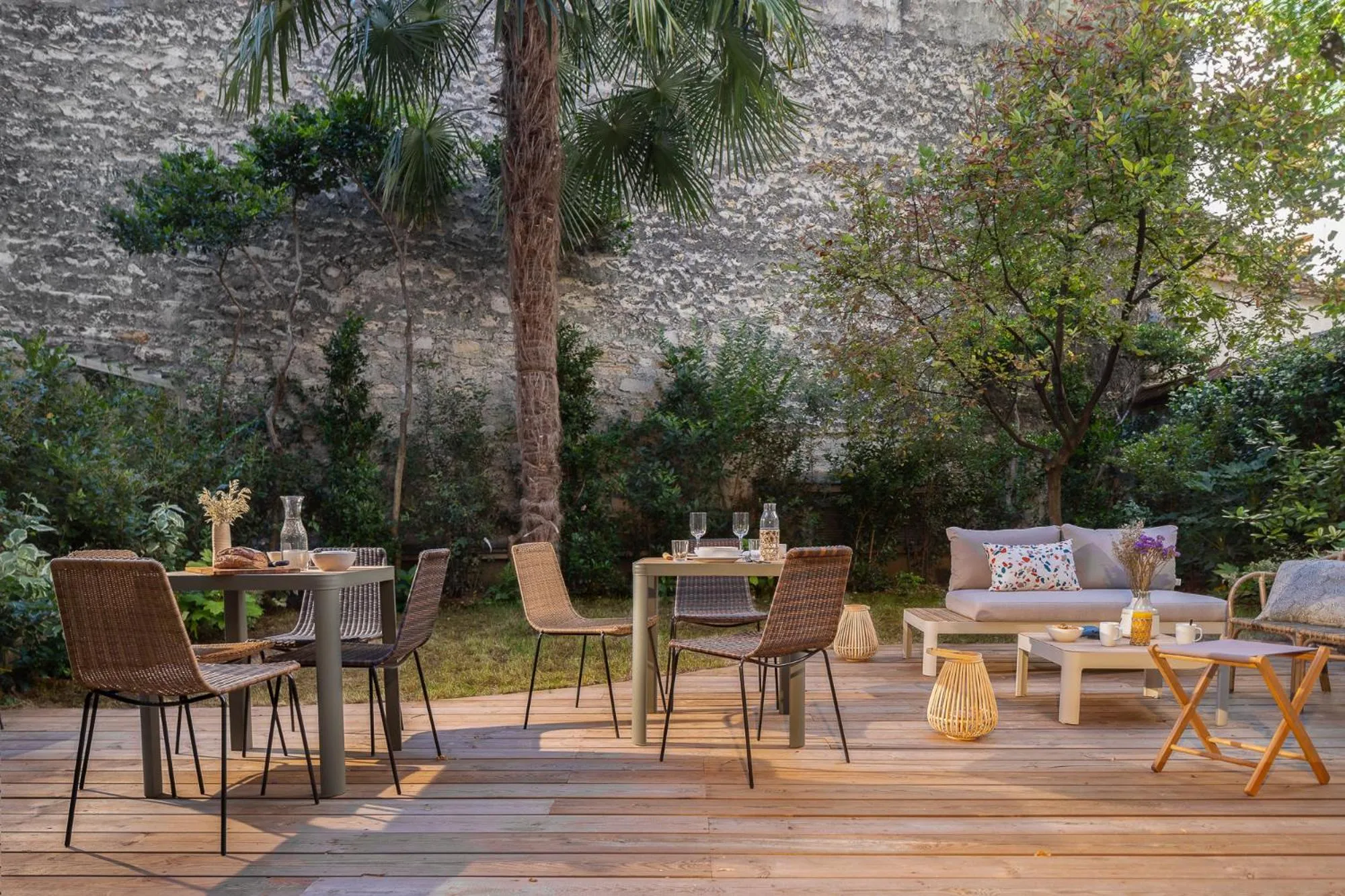 Garden, Restaurant/Places to Eat in Villa Daubenton