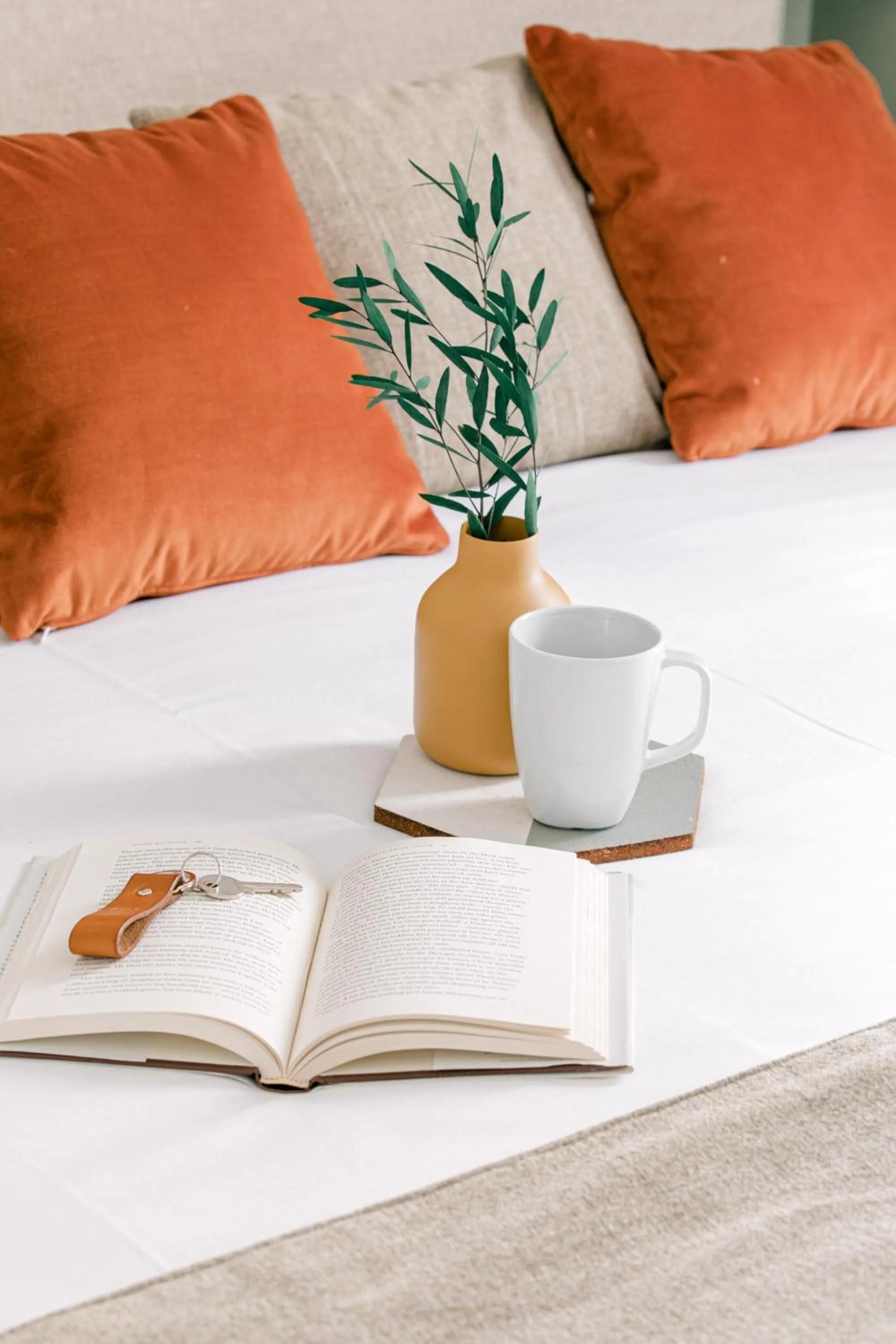 Bedroom, Bed in PEPPER & PAPER Apartments