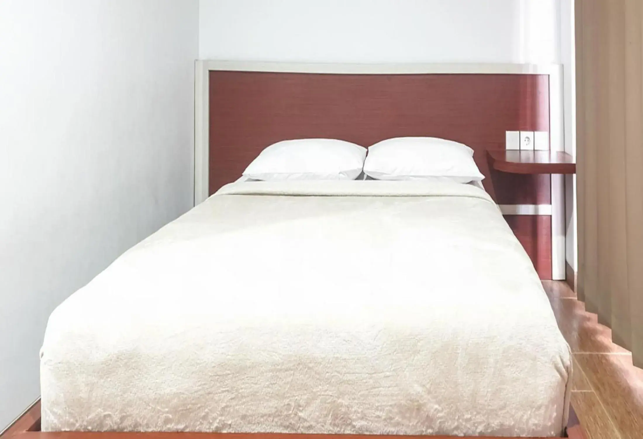 Bed in Defada Village Bromo at Desa Wisata Bromo Mitra RedDoorz Bed in Defada Village Bromo at Desa Wisata Bromo Mitra RedDoorz