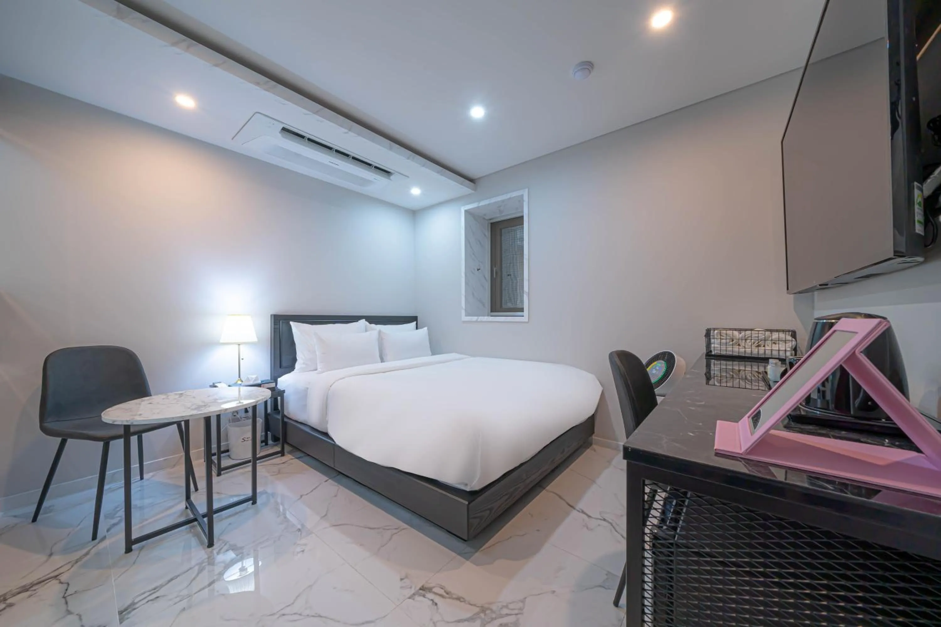 Bed in Gwangan Stay Hotel