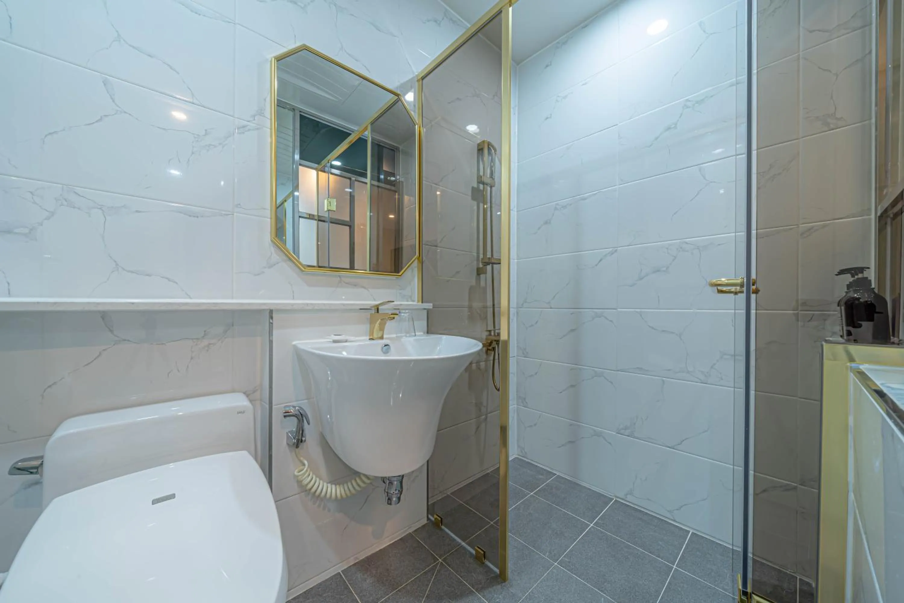 Bathroom in Gwangan Stay Hotel