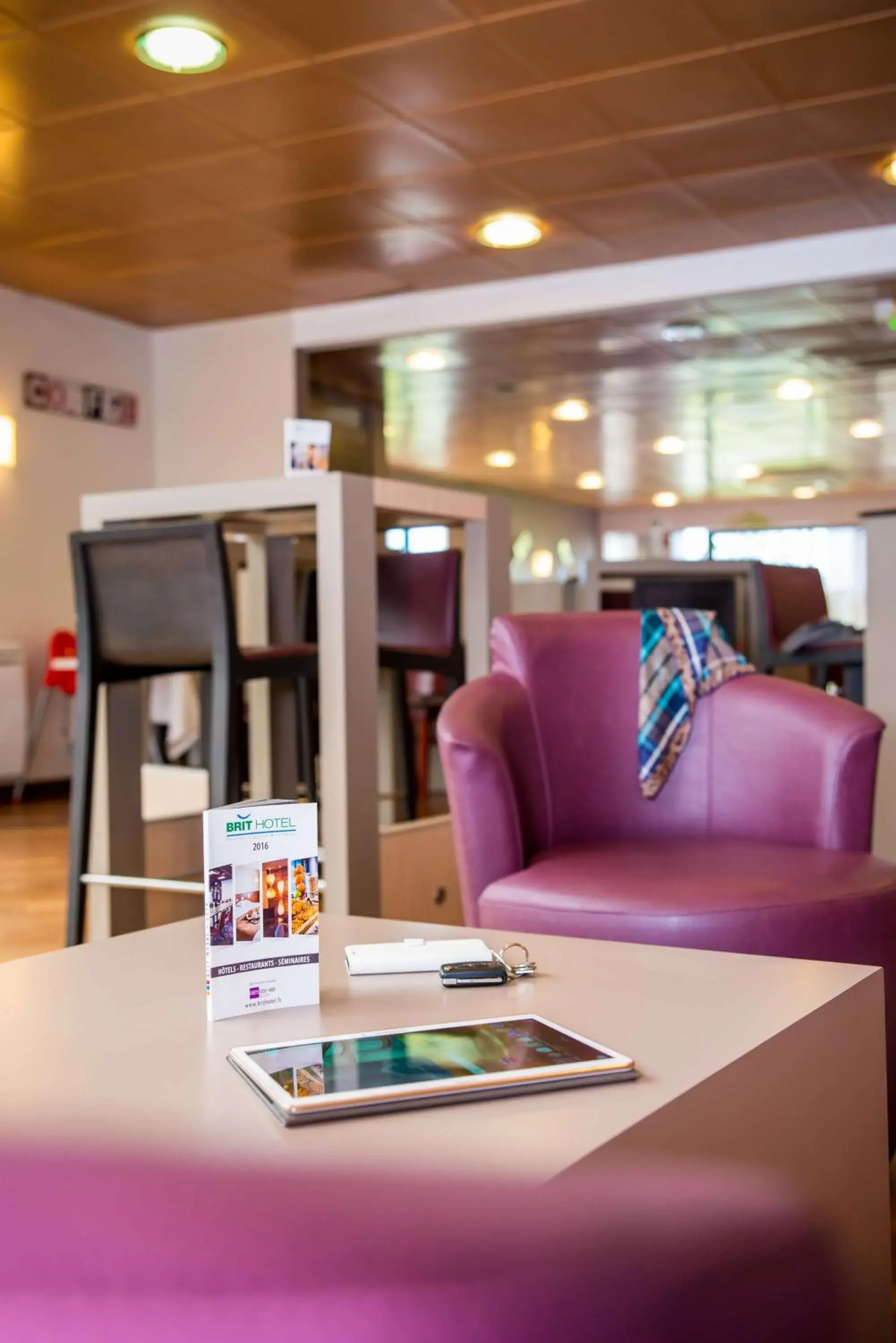 Lounge or bar in Brit Hotel Rennes St Grégoire – Le Villeneuve Lounge or bar in Brit Hotel Rennes St Grégoire – Le Villeneuve