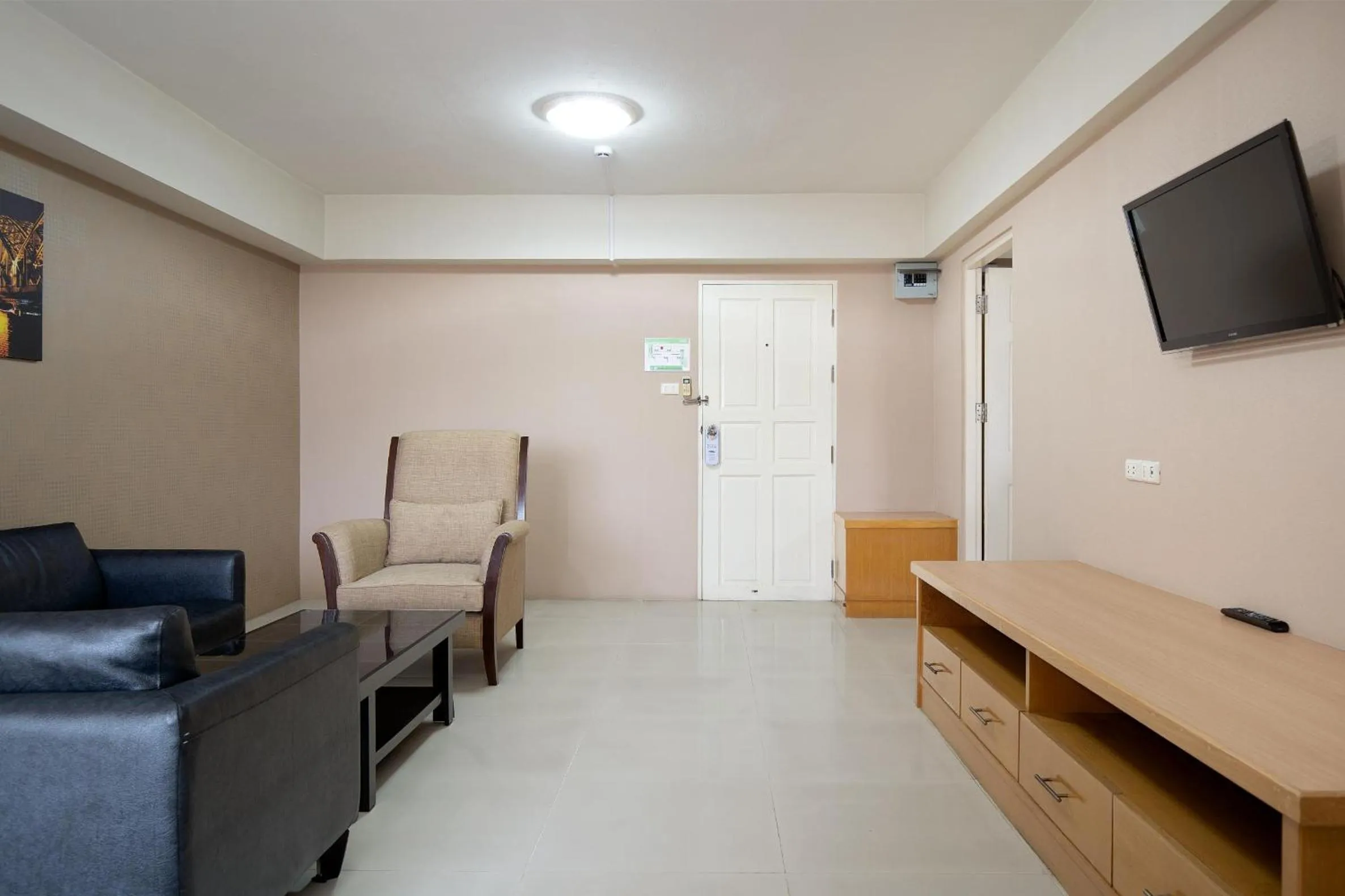 Living room in P-Park Hotel Bangkok