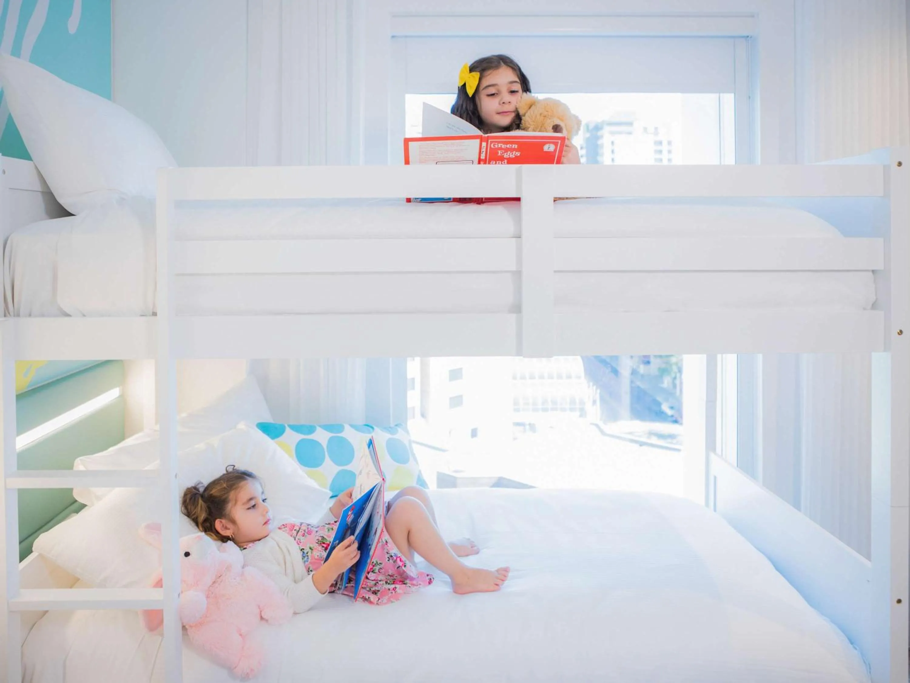 Photo of the whole room, Bed in ibis Styles East Perth