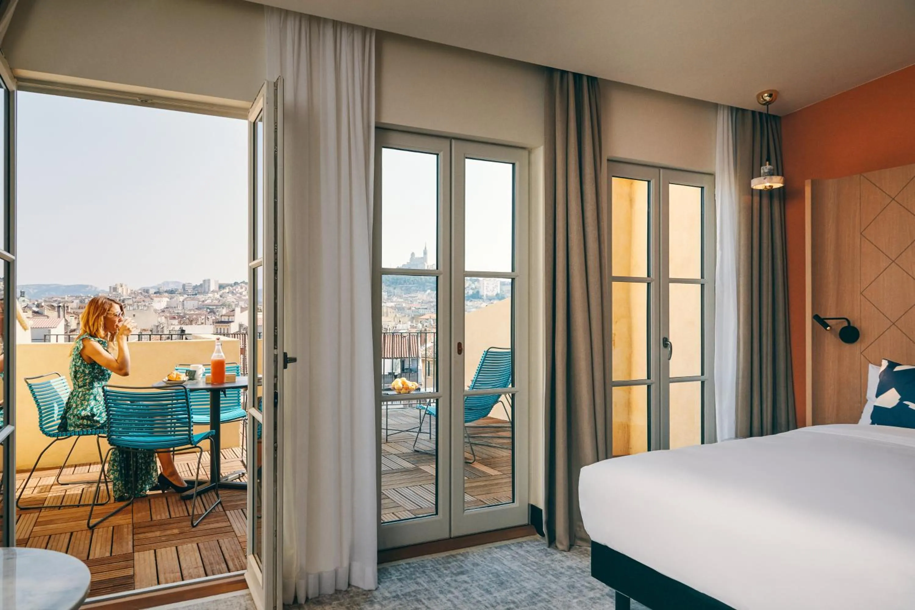 Bed in Mercure Marseille Canebière Vieux-Port