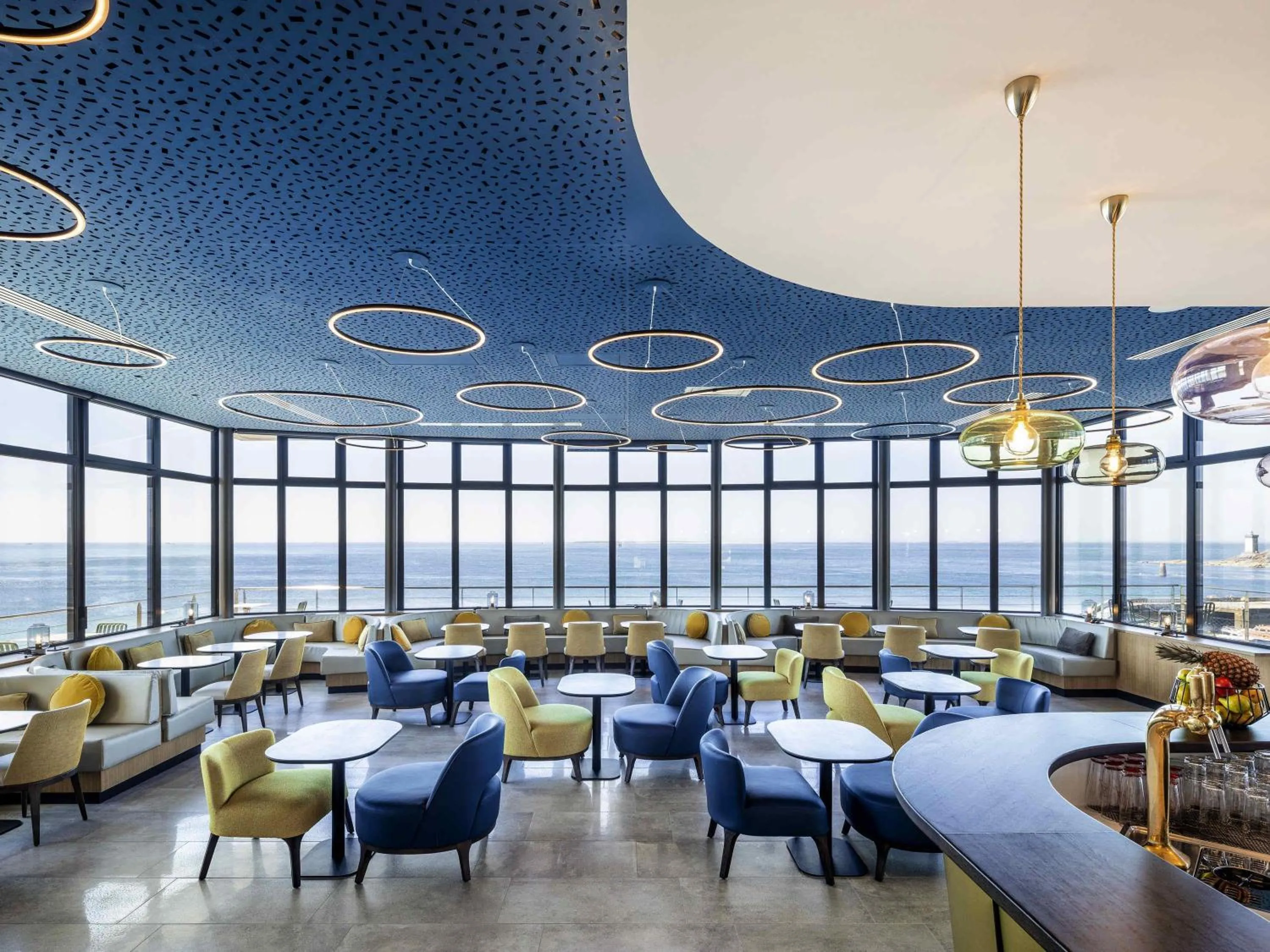 Lounge or bar in Sainte-Barbe Hotel & Spa Le Conquet - MGallery Collection