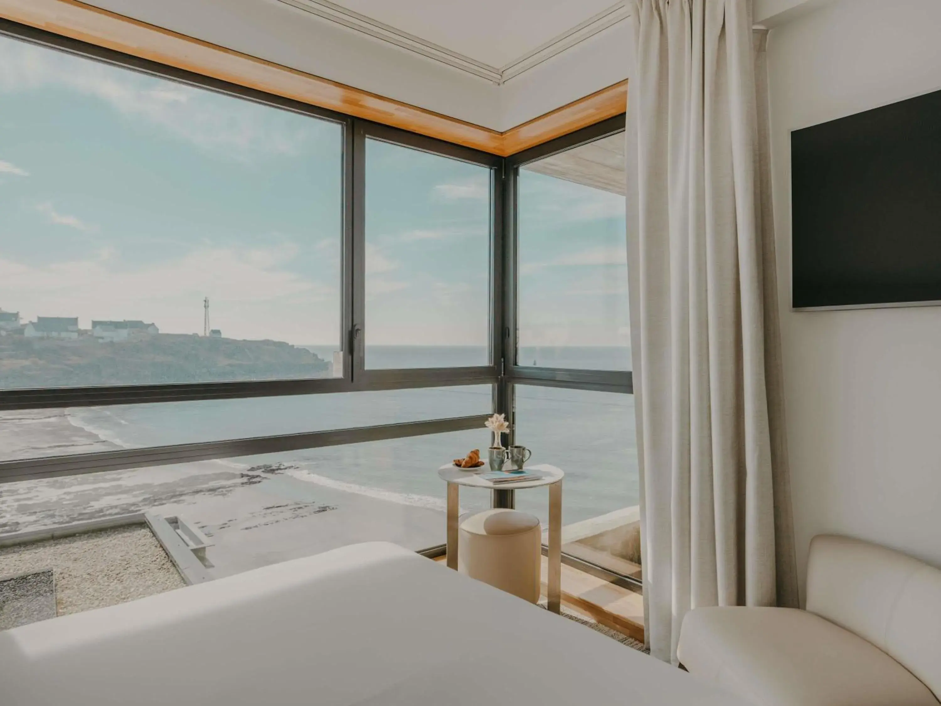 Bedroom, Bed in Sainte-Barbe Hotel & Spa Le Conquet - MGallery Collection Bedroom, Bed in Sainte-Barbe Hotel & Spa Le Conquet - MGallery Collection